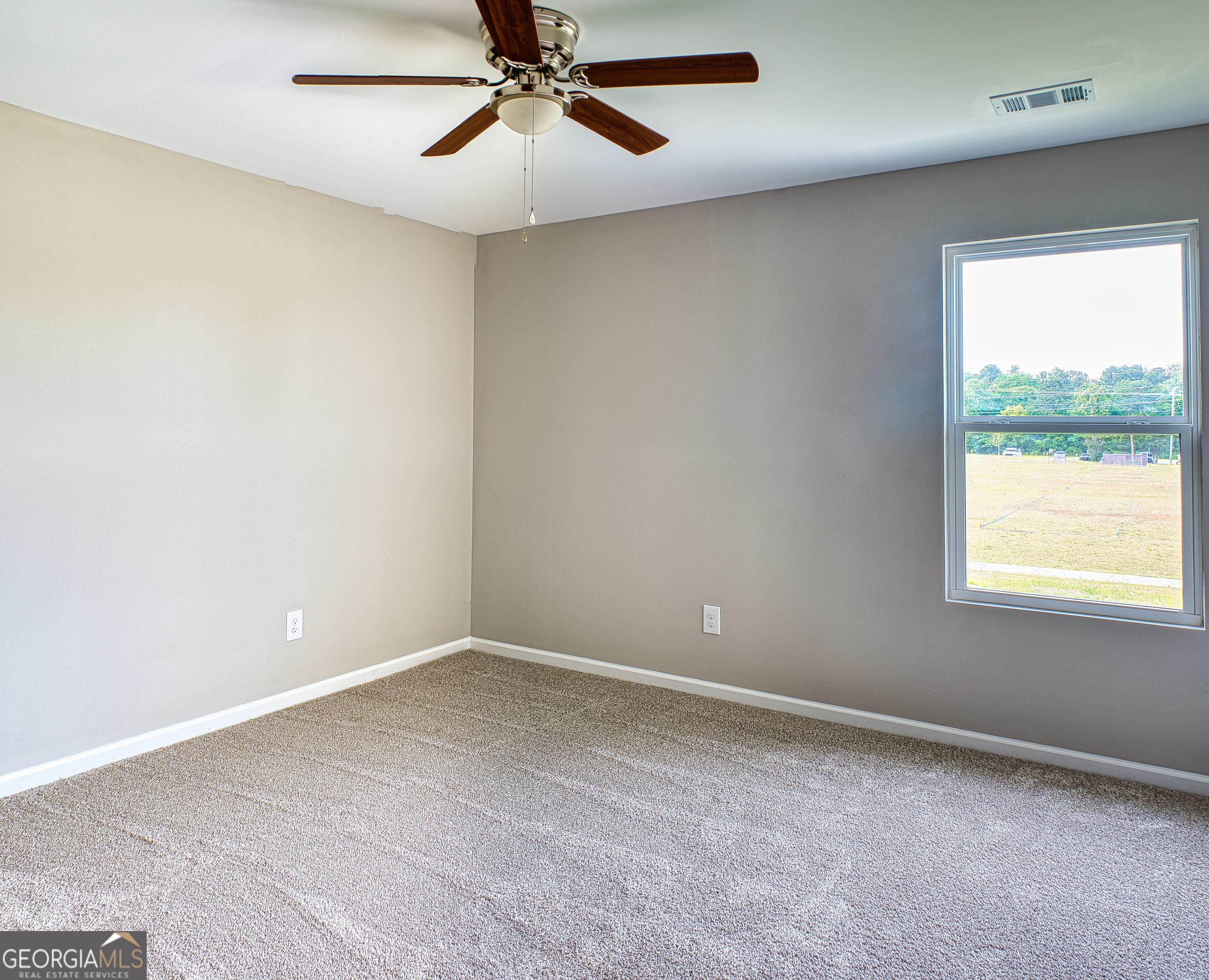 317 Airman Boulevard Property Photo 8
