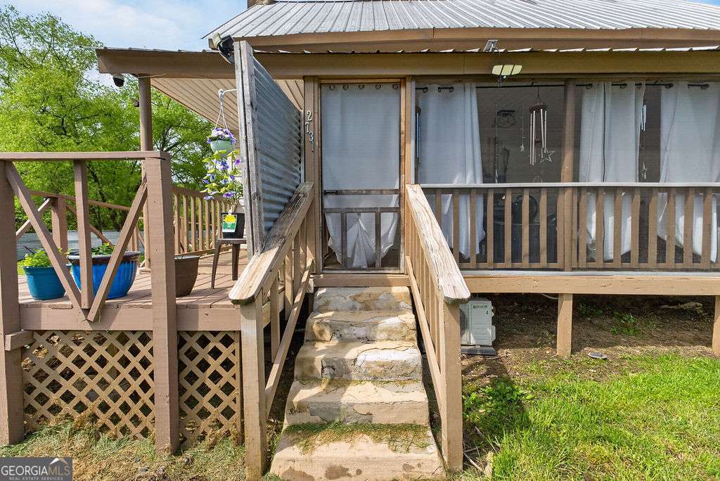 2731 Tate Road Property Photo 5