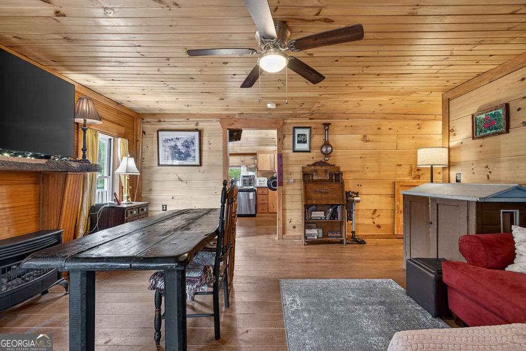 2731 Tate Road Property Photo 9