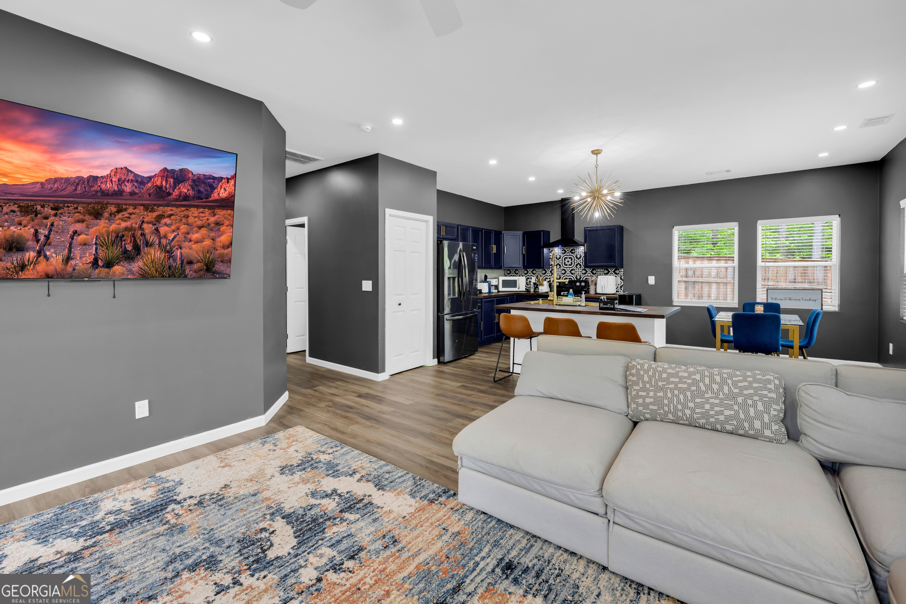 1597 Mercier Road Property Photo 10