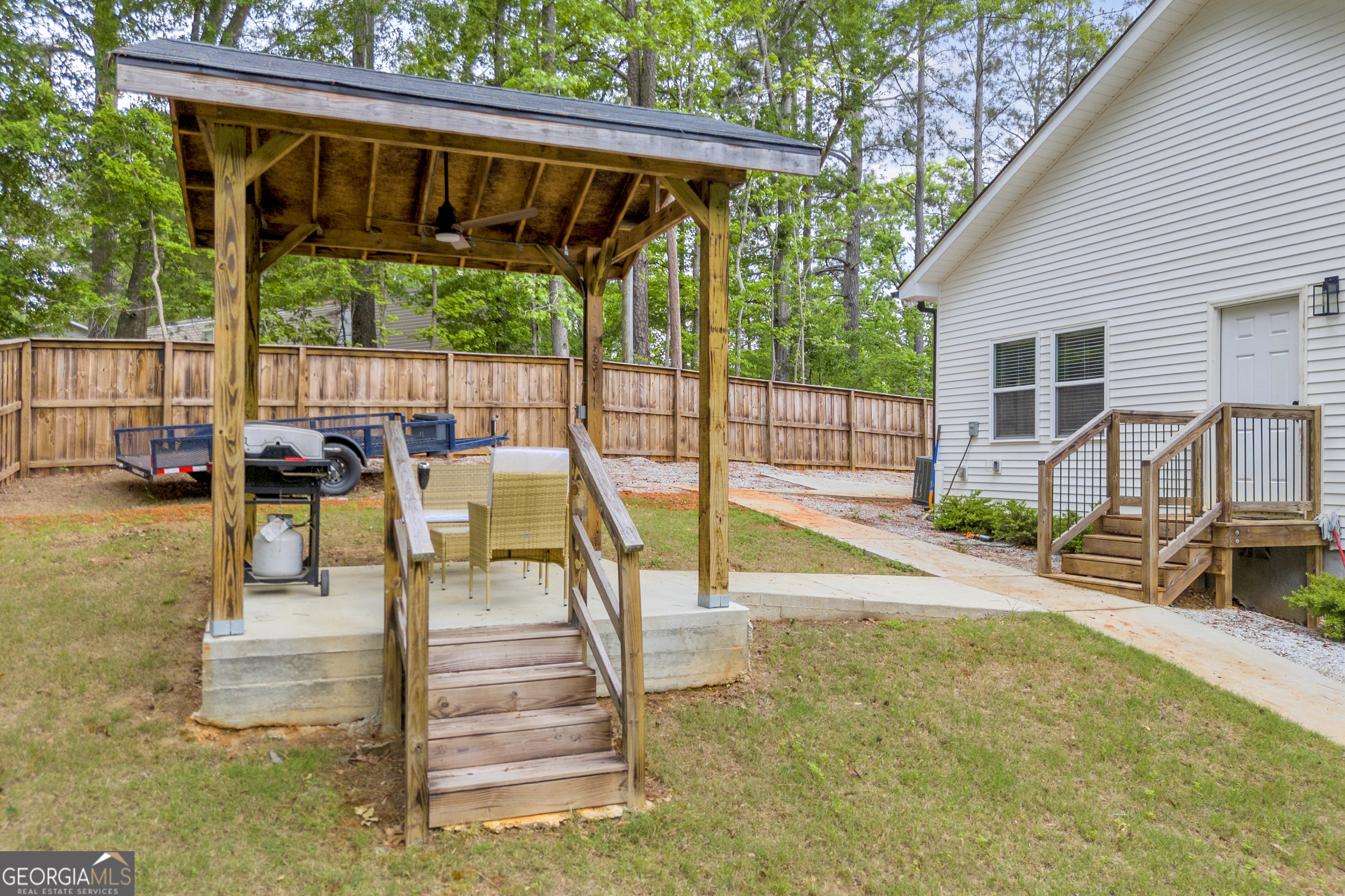1597 Mercier Road Property Photo 23