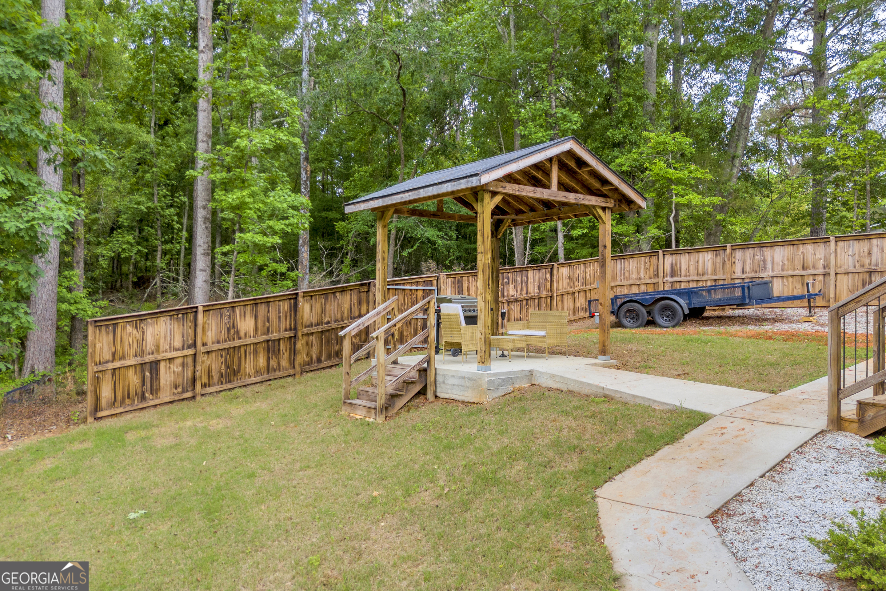 1597 Mercier Road Property Photo 24