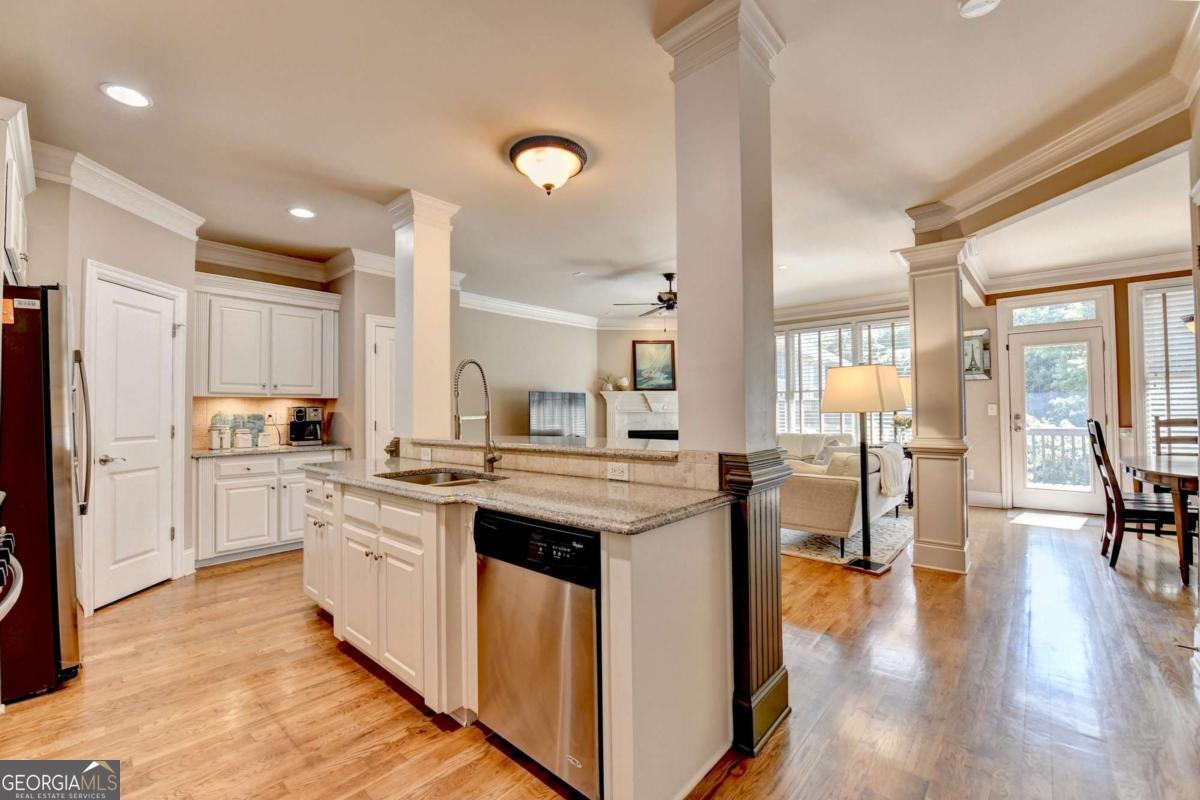 5915 Vista Brook Drive Property Photo 3