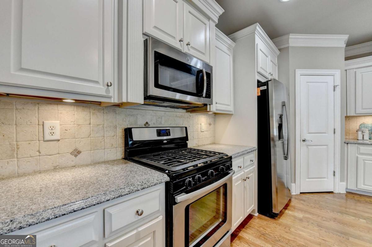5915 Vista Brook Drive Property Photo 5