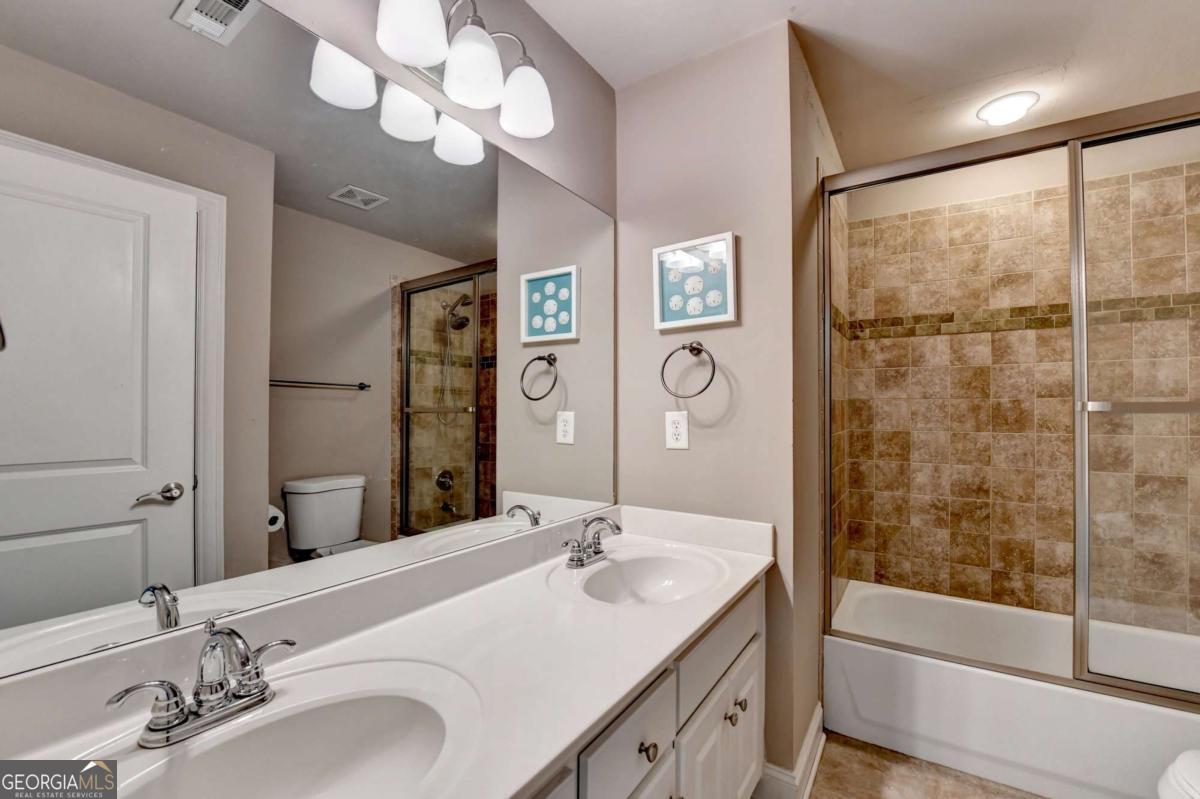 5915 Vista Brook Drive Property Photo 20