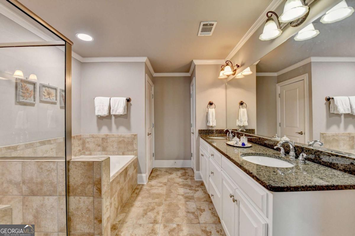 5915 Vista Brook Drive Property Photo 21
