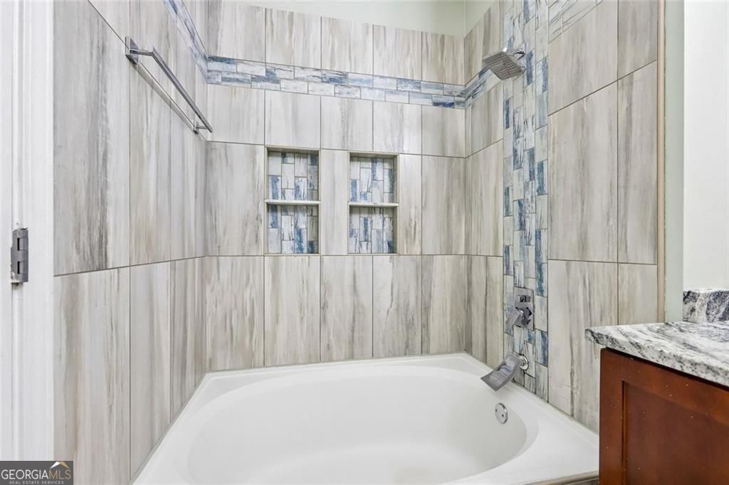 400 17th Street Nw # 1233 Property Photo 7