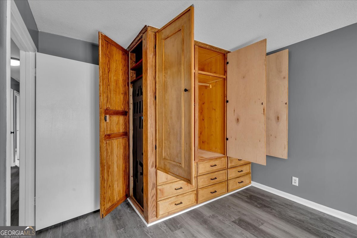 111 Weaver Road Property Photo 33