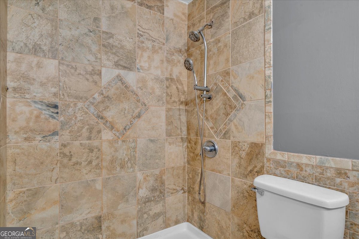 111 Weaver Road Property Photo 45