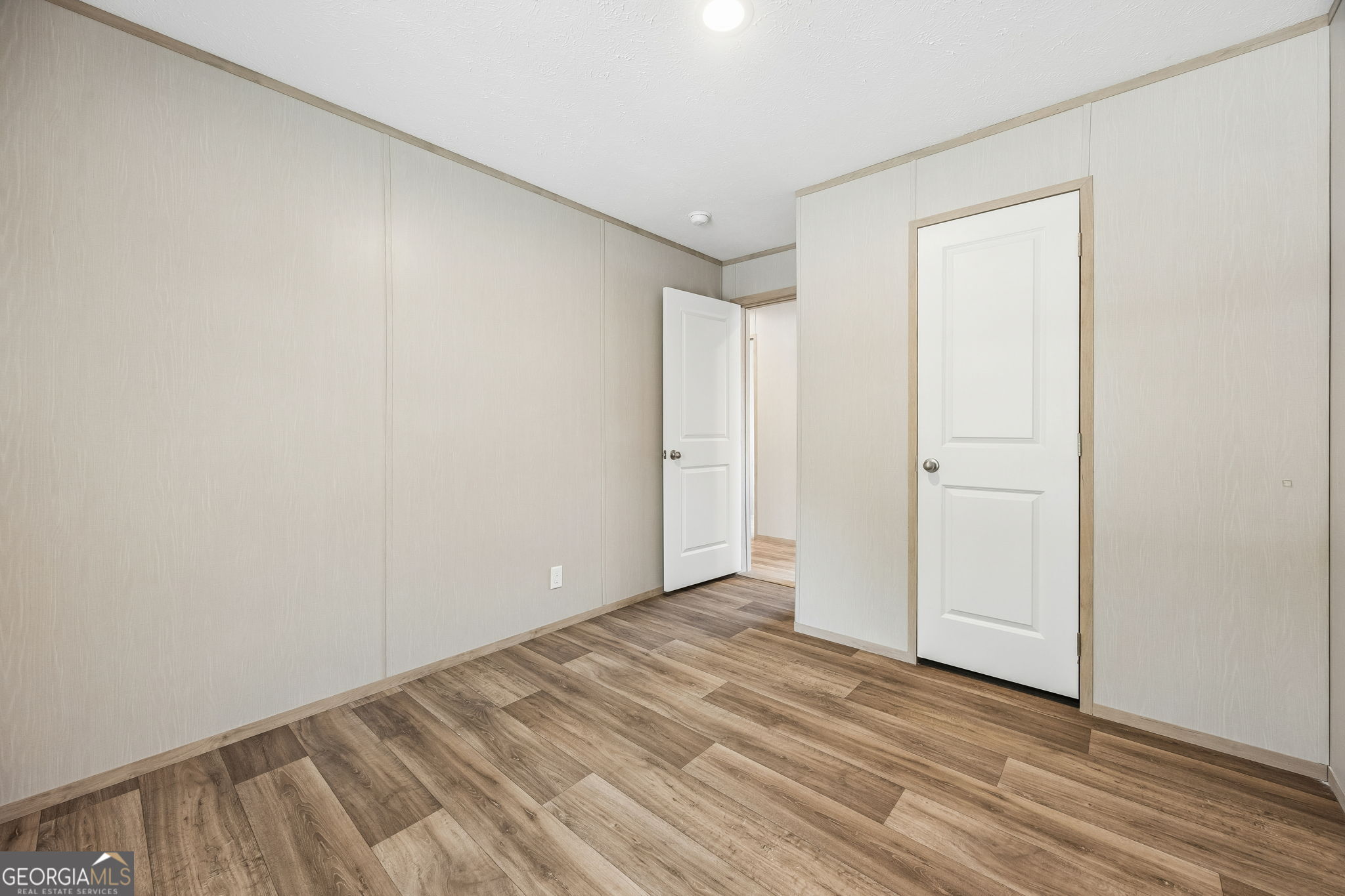 206 Elm Street Property Photo 38