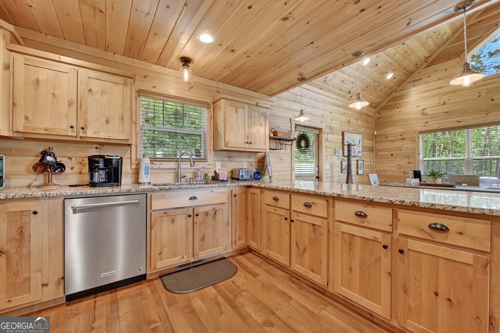 291 Tower Road Property Photo 30