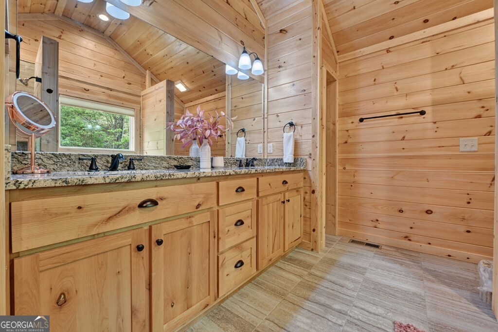 291 Tower Road Property Photo 42