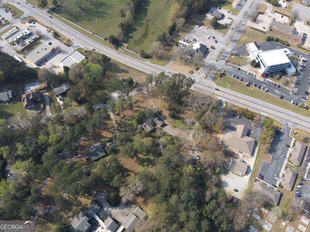 575 Leslie Drive Property Photo 6