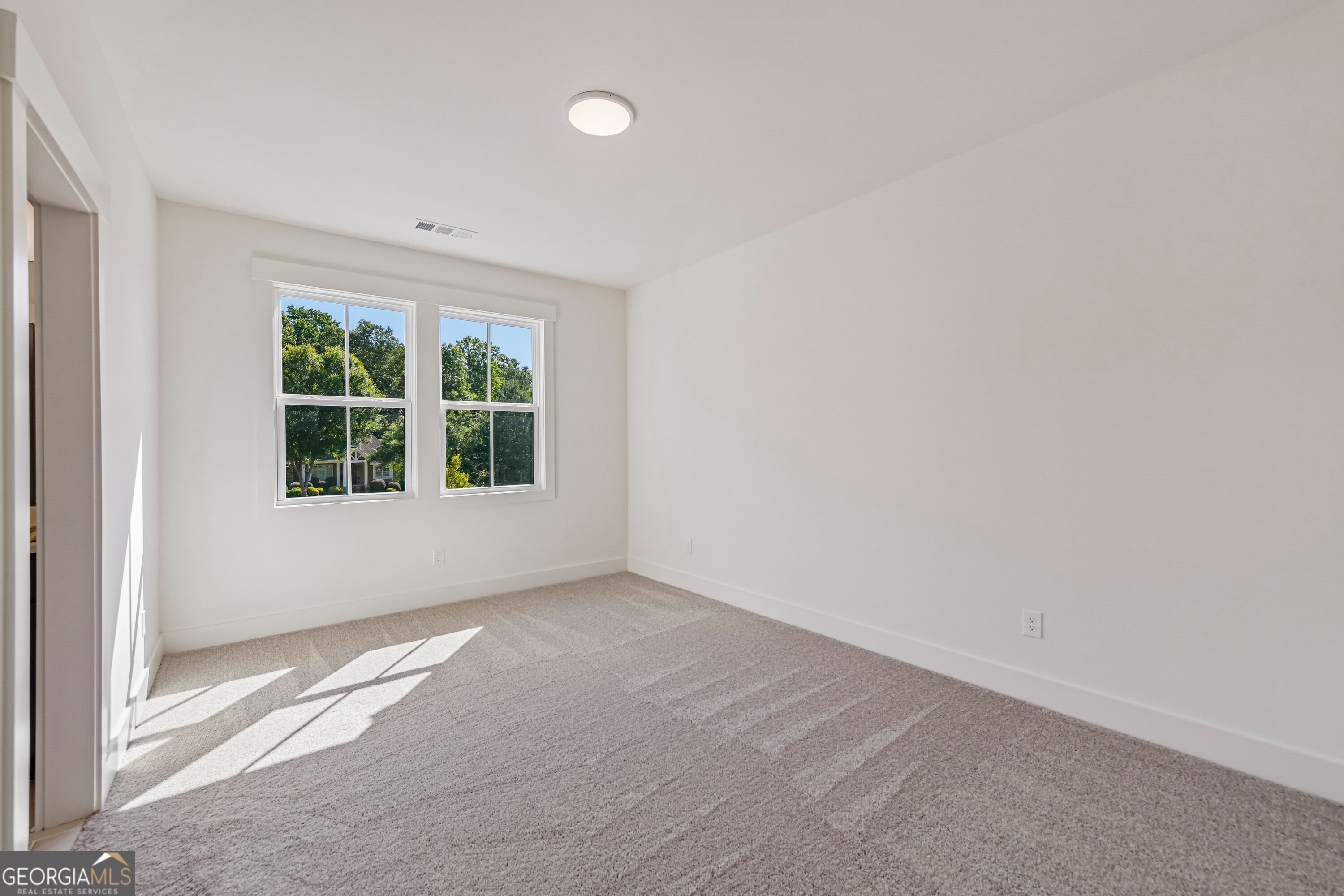 9110 Greenway Court Property Photo 35