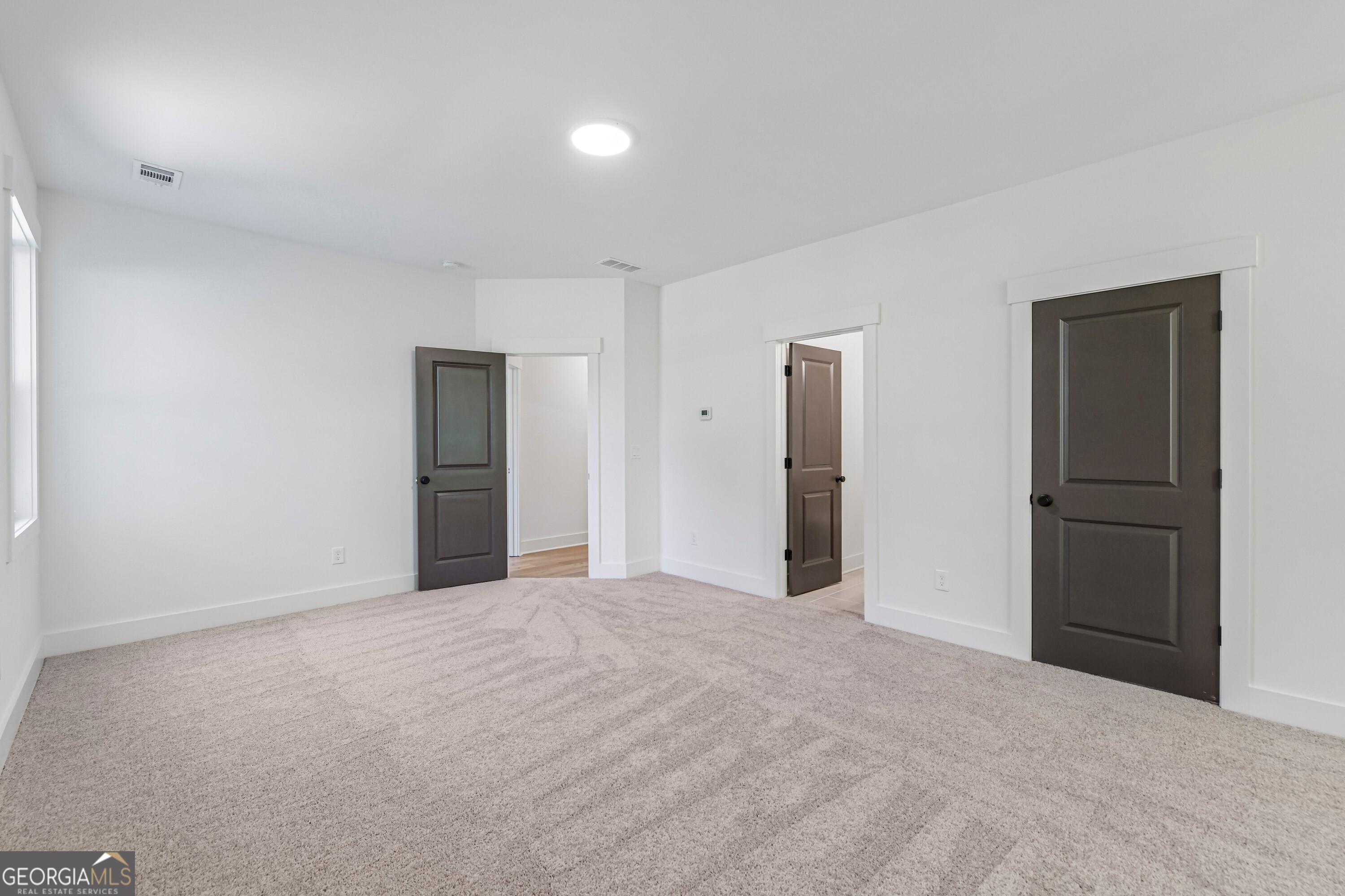 9110 Greenway Court Property Photo 42