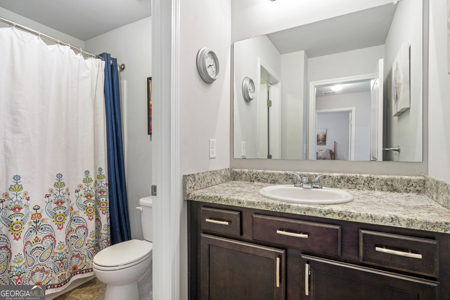 642 Royal Crest Court Property Photo 25