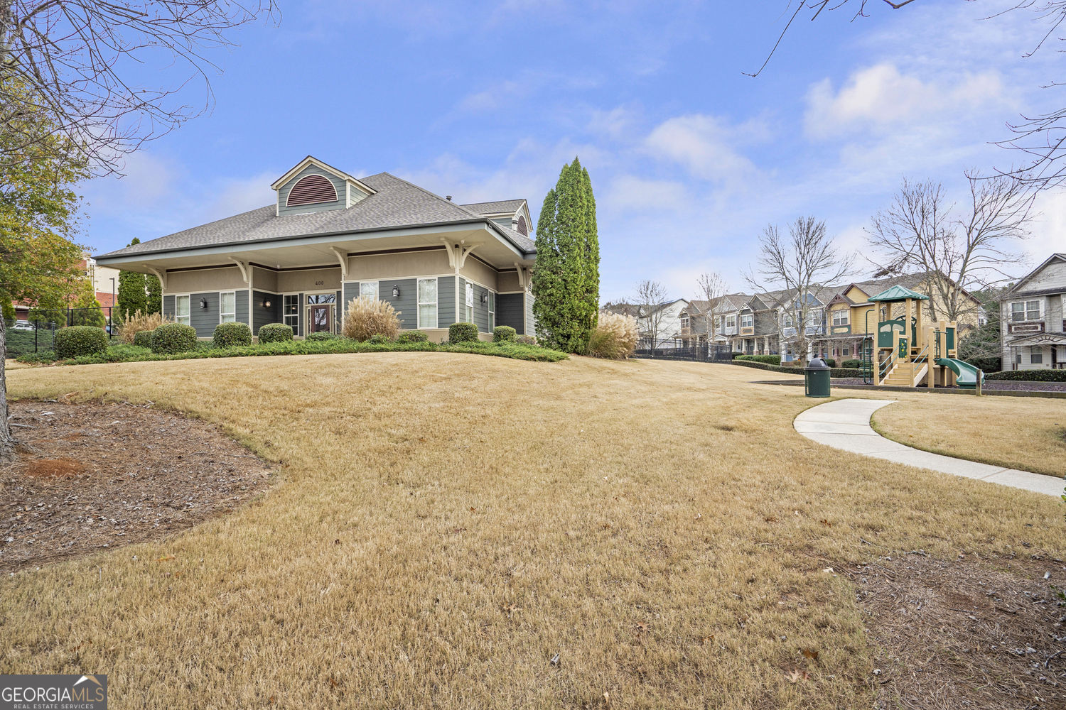 642 Royal Crest Court Property Photo 35