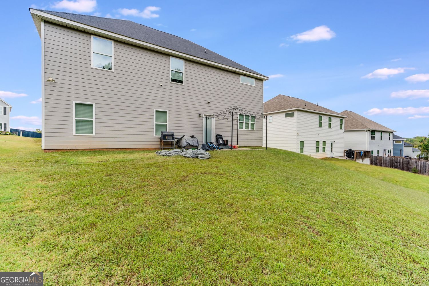 227 Waters Edge Parkway Property Photo 4