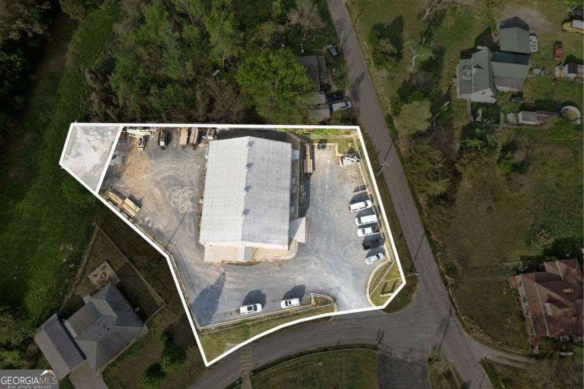 3366 Pine Log Road Property Photo 1