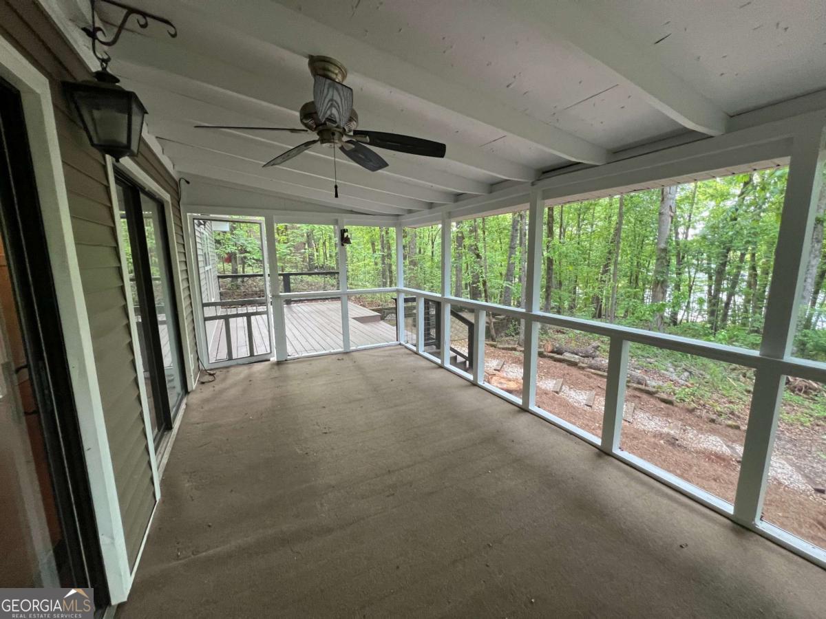 452 Laina Bennett Road Property Photo 10