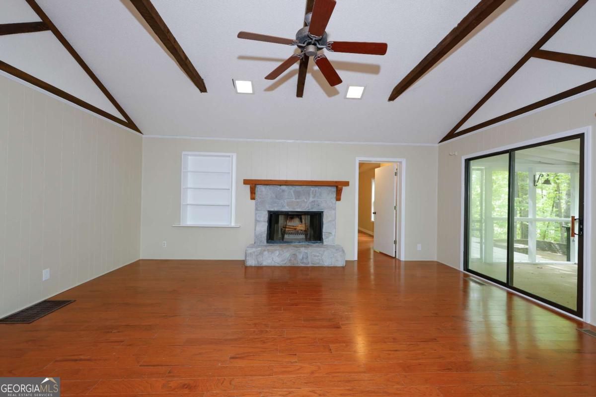 452 Laina Bennett Road Property Photo 17