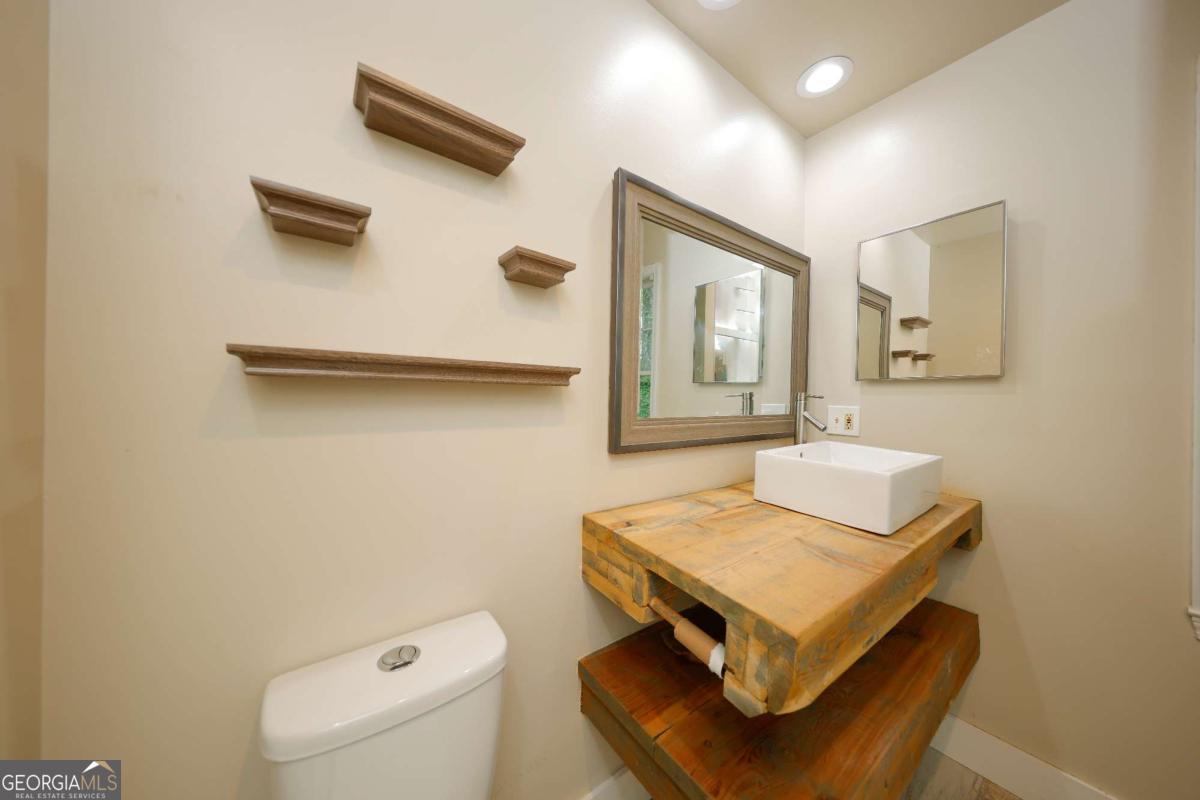 452 Laina Bennett Road Property Photo 26