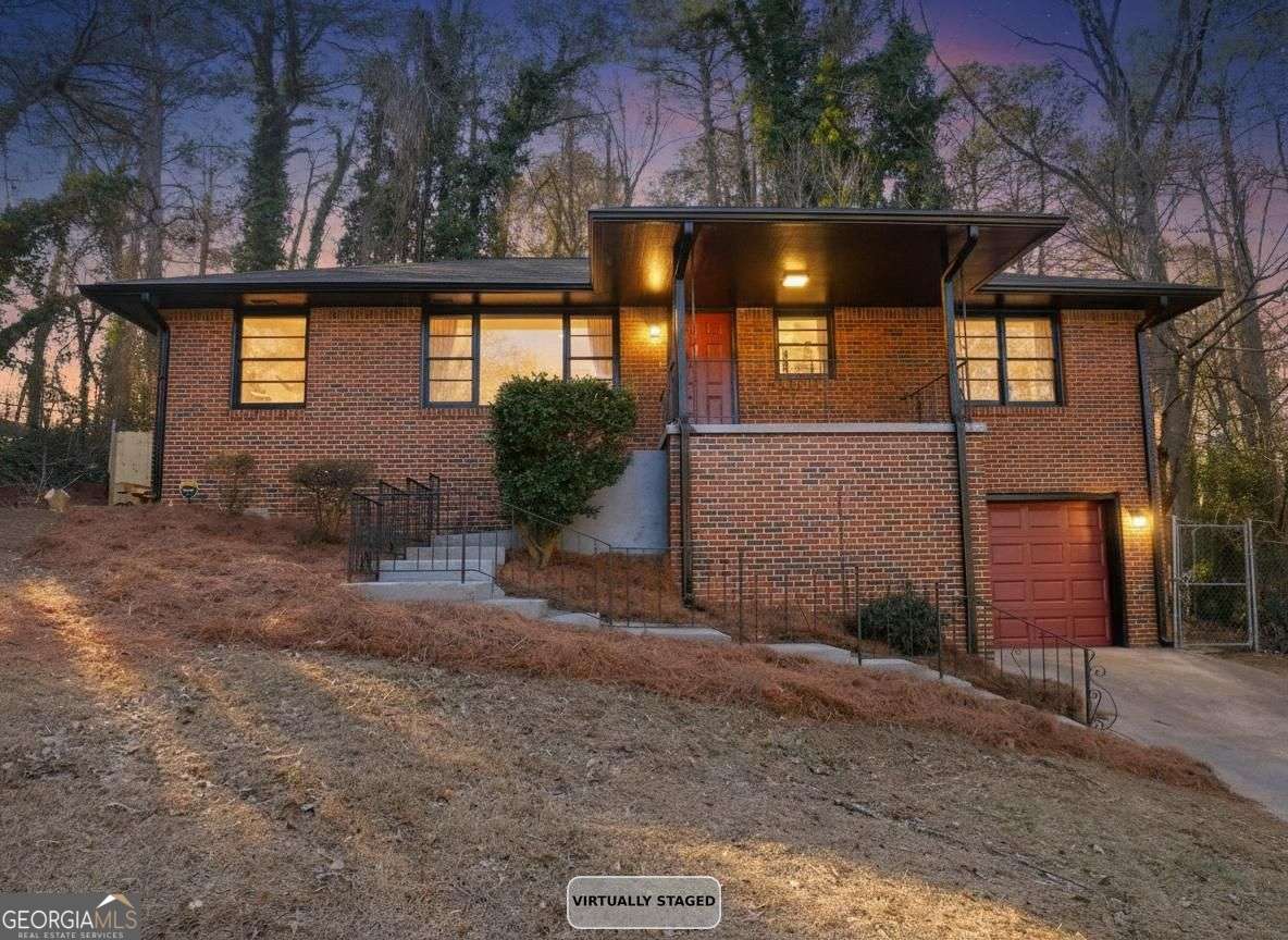 2756 Oldknow Drive Nw Property Photo 2