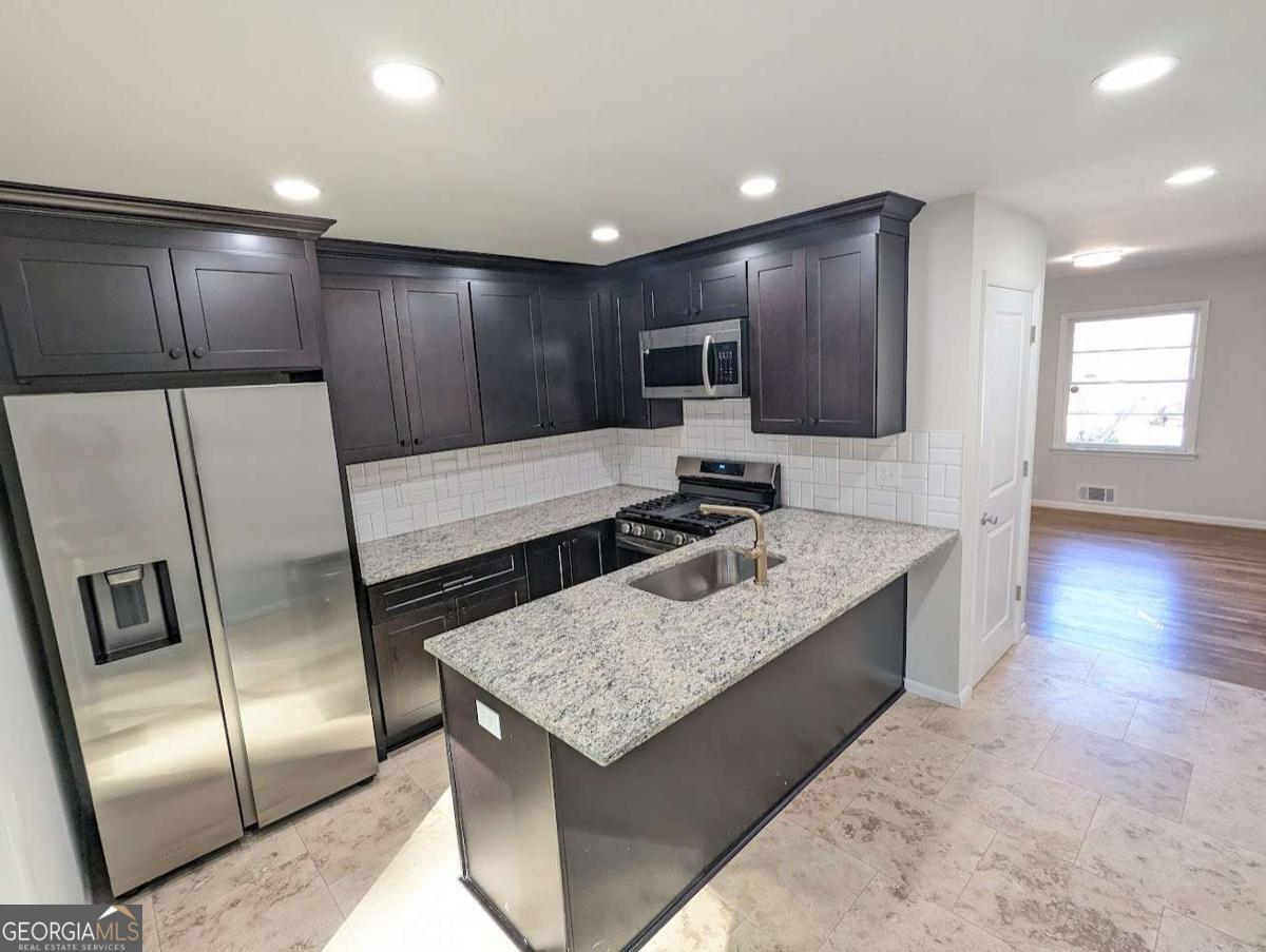 2756 Oldknow Drive Nw Property Photo 9
