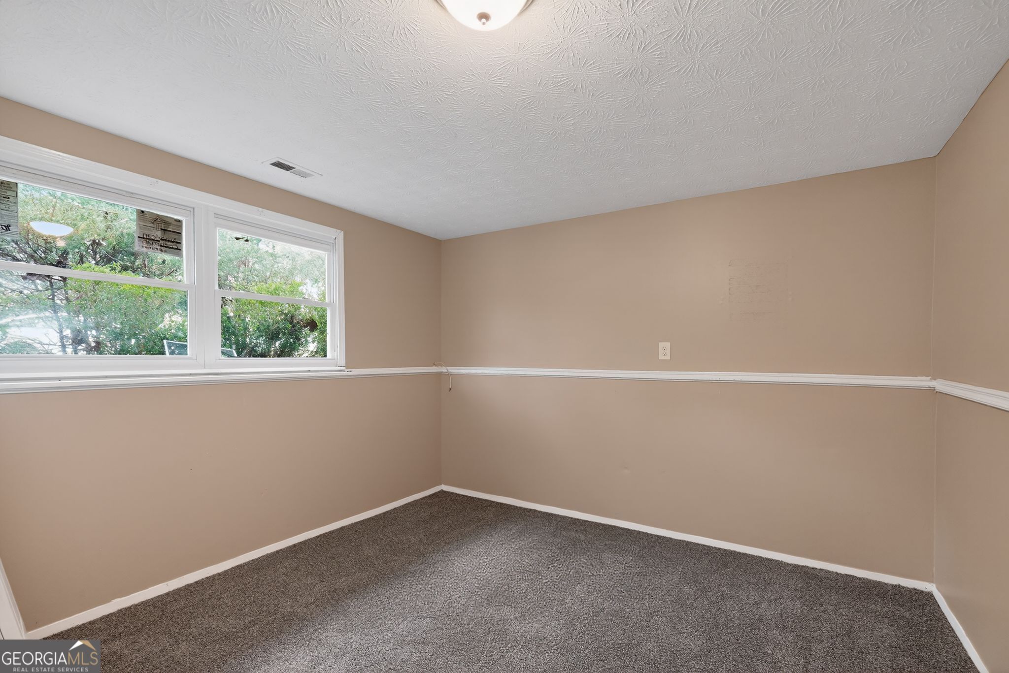 2075 Countydown Lane Property Photo 12