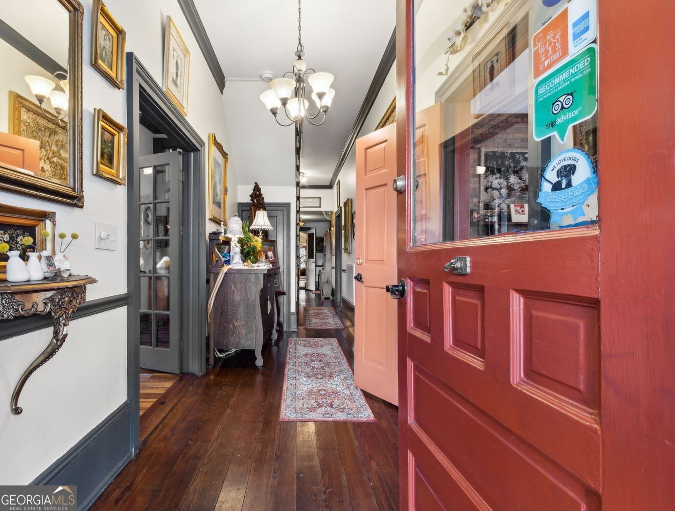 209 Osborne Street Property Photo 4