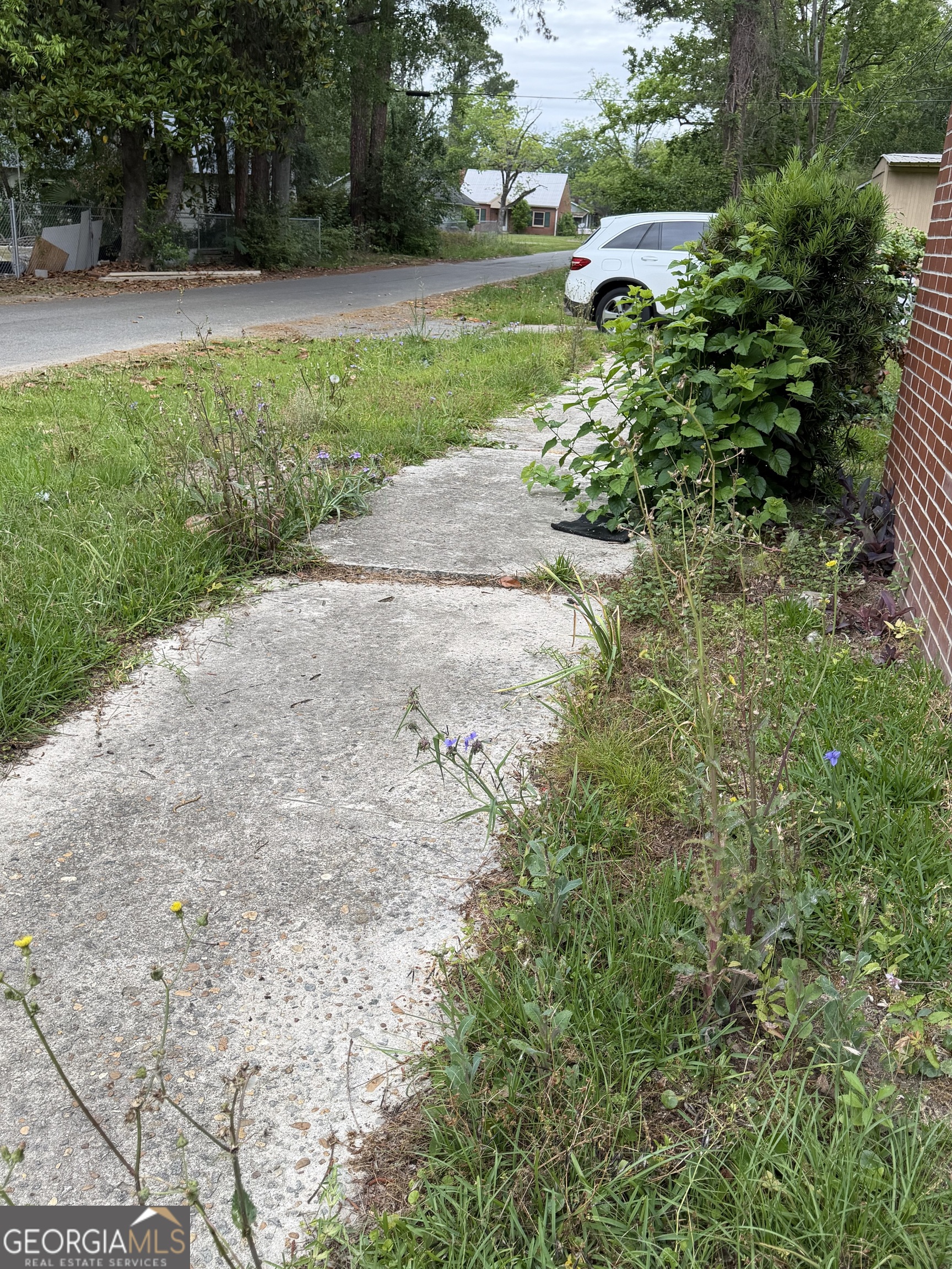 225 W Jessamine Street Property Photo 10