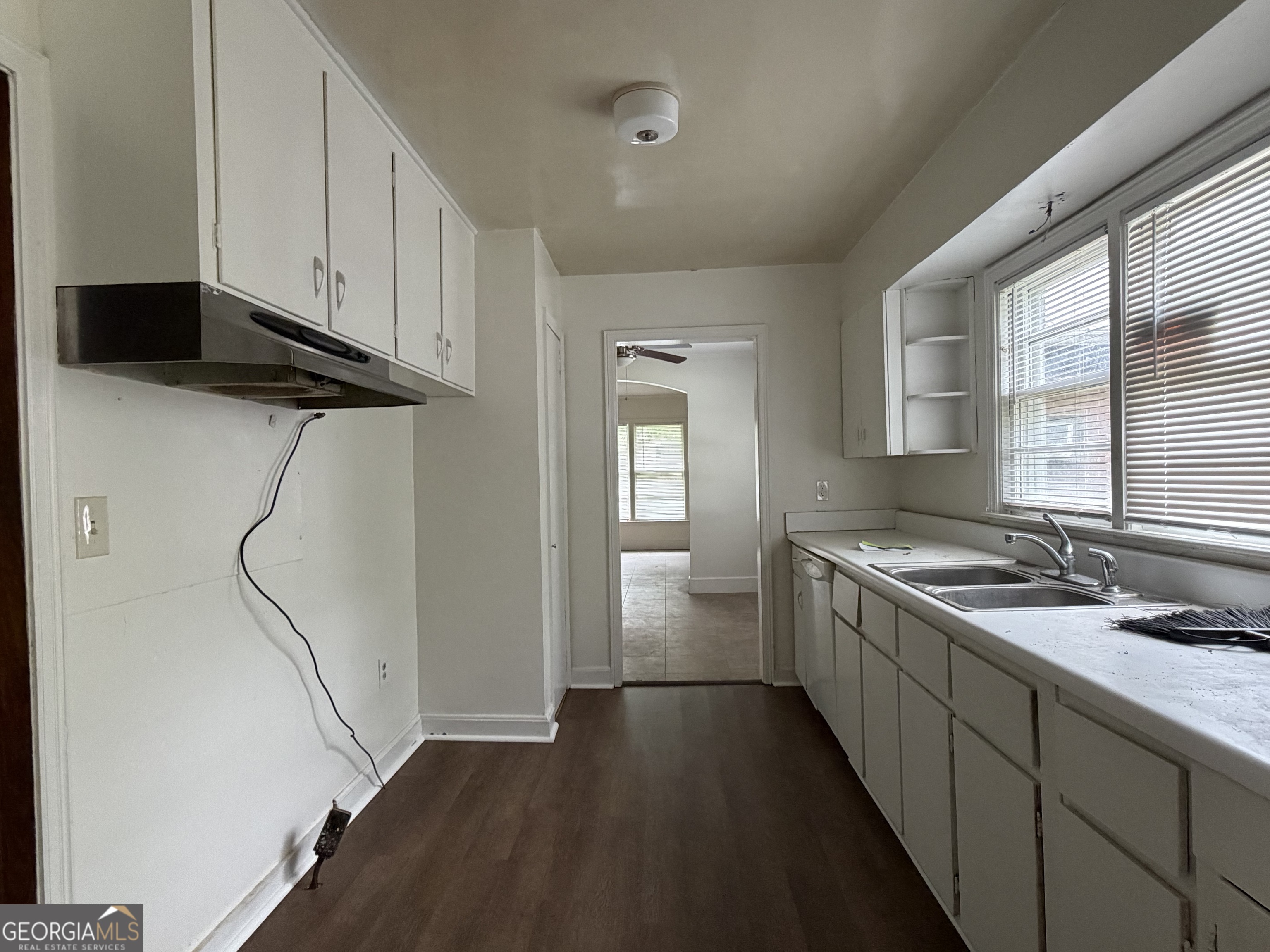 225 W Jessamine Street Property Photo 18