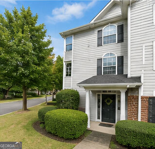 812 Vinings Forest Lane Se Property Photo 1