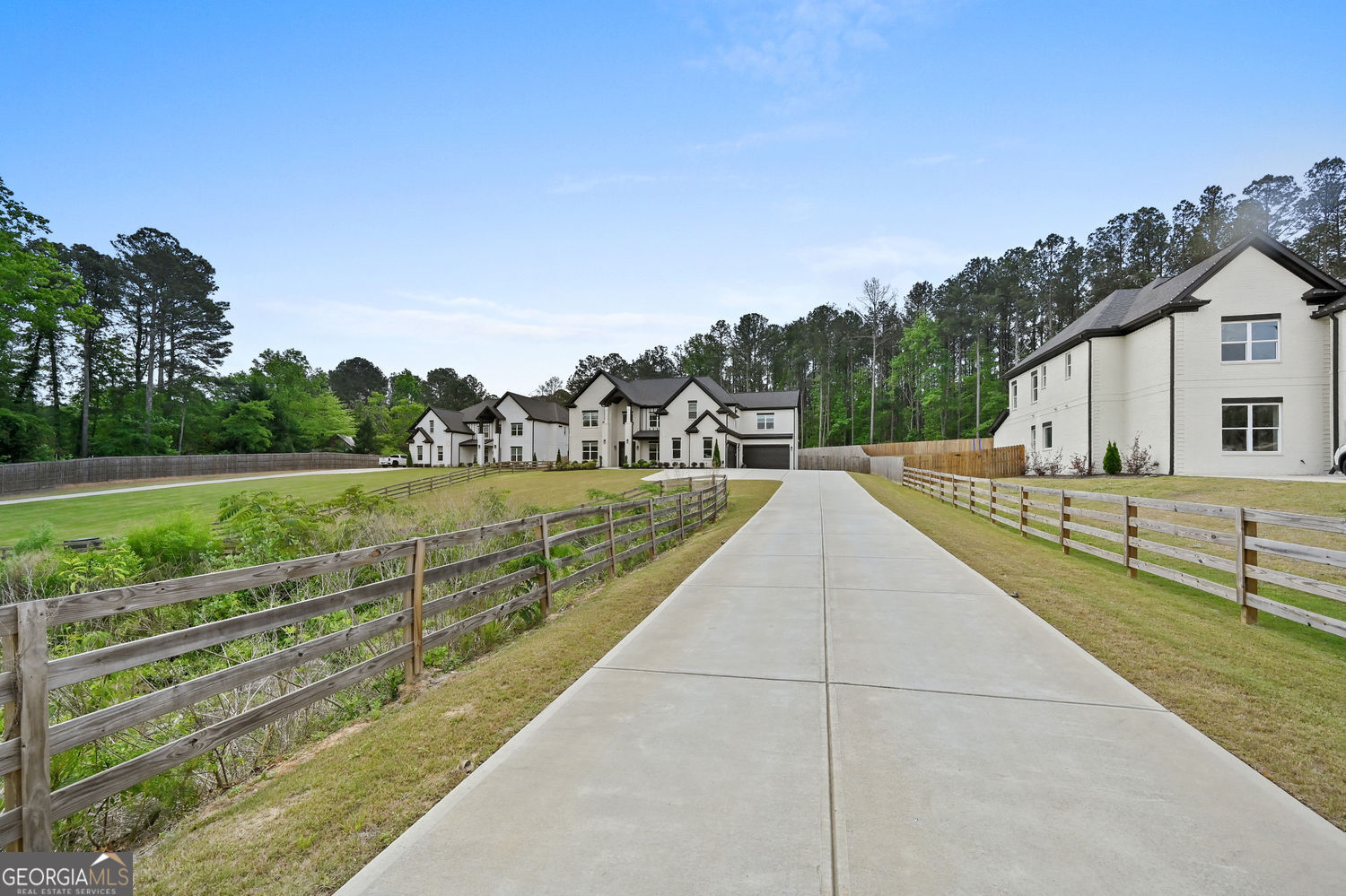 2694 Thompson Mill Road Property Photo 4
