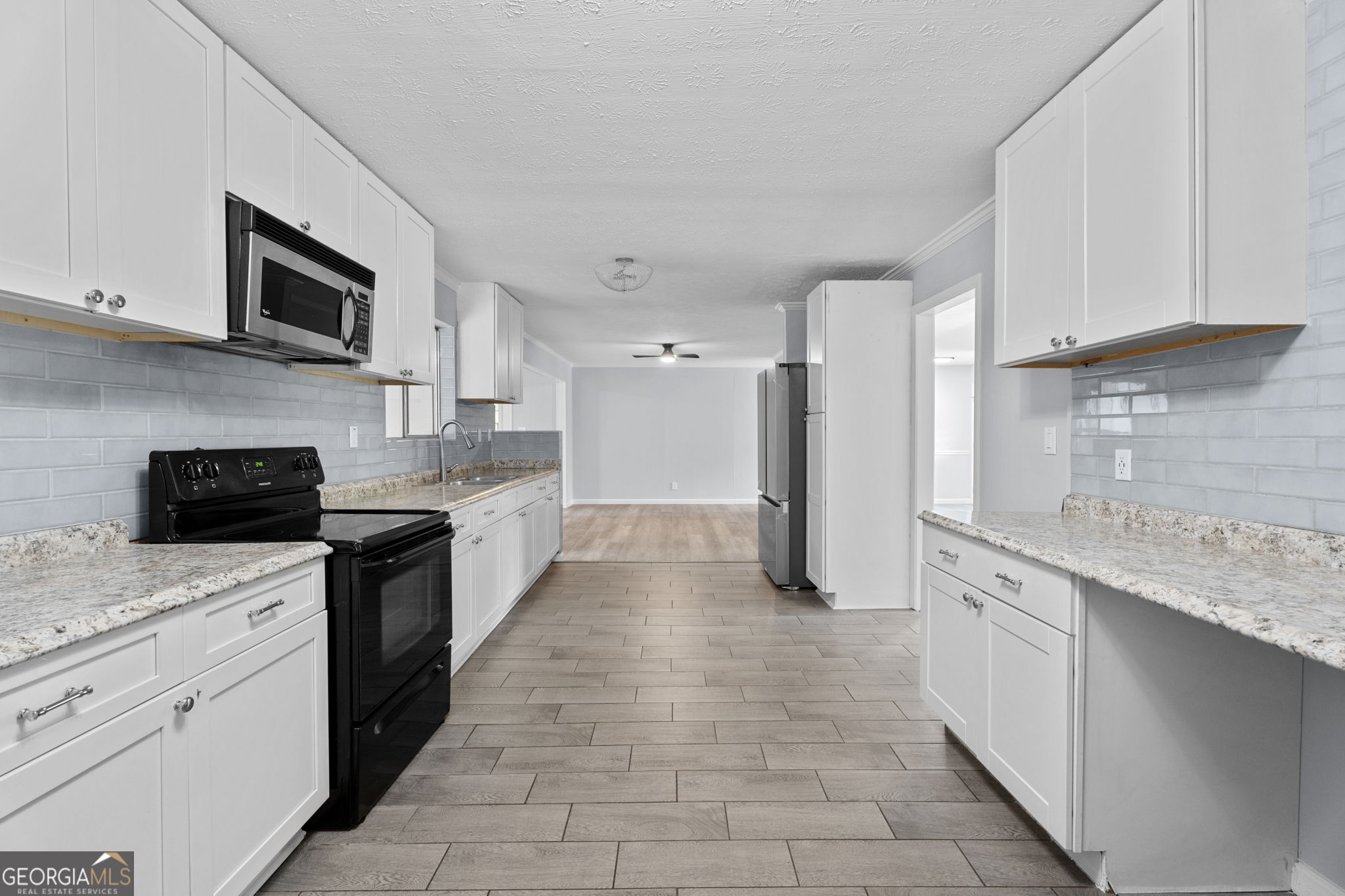 6463 Maddox Road Property Photo 10