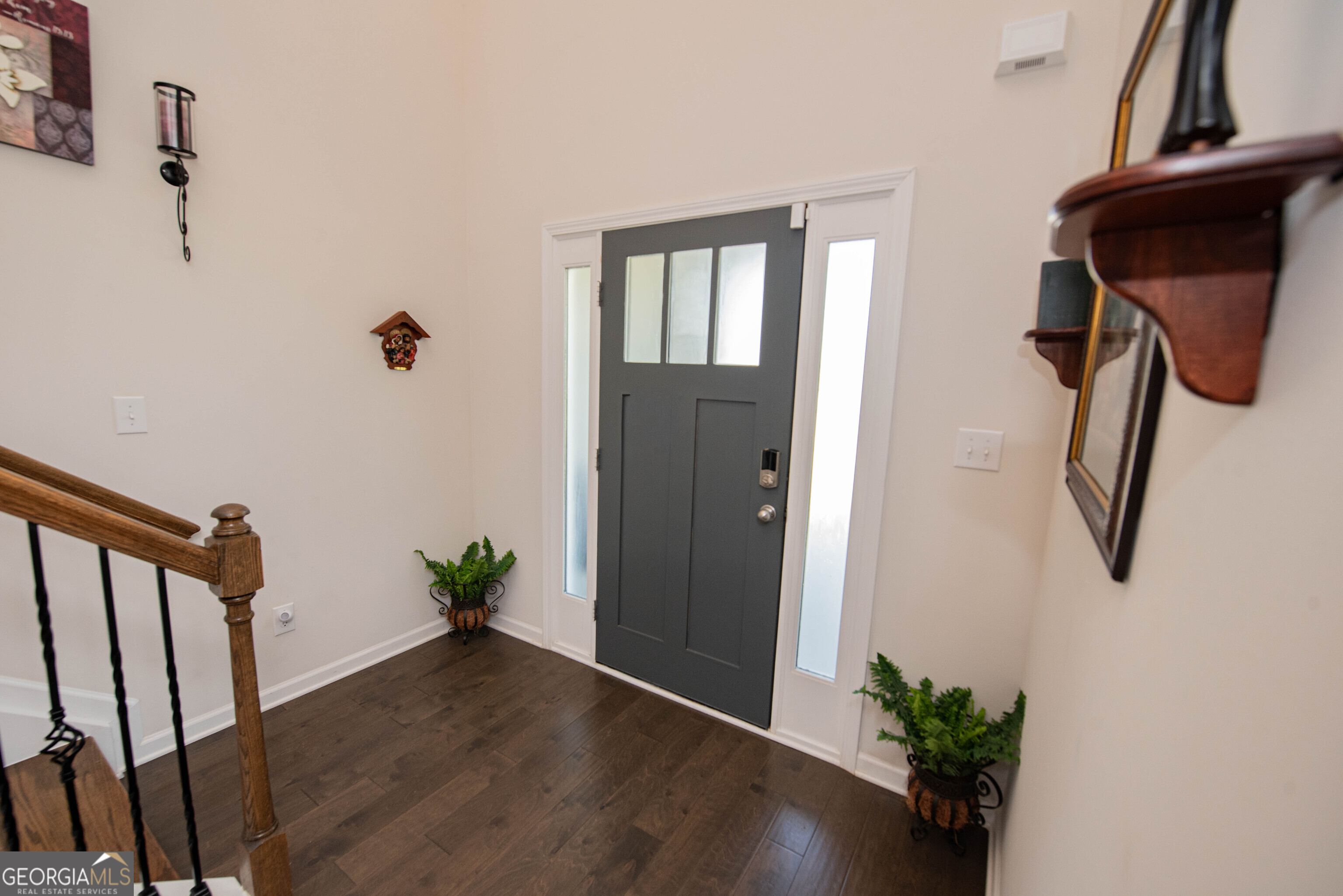 125 Amberley Court Property Photo 4