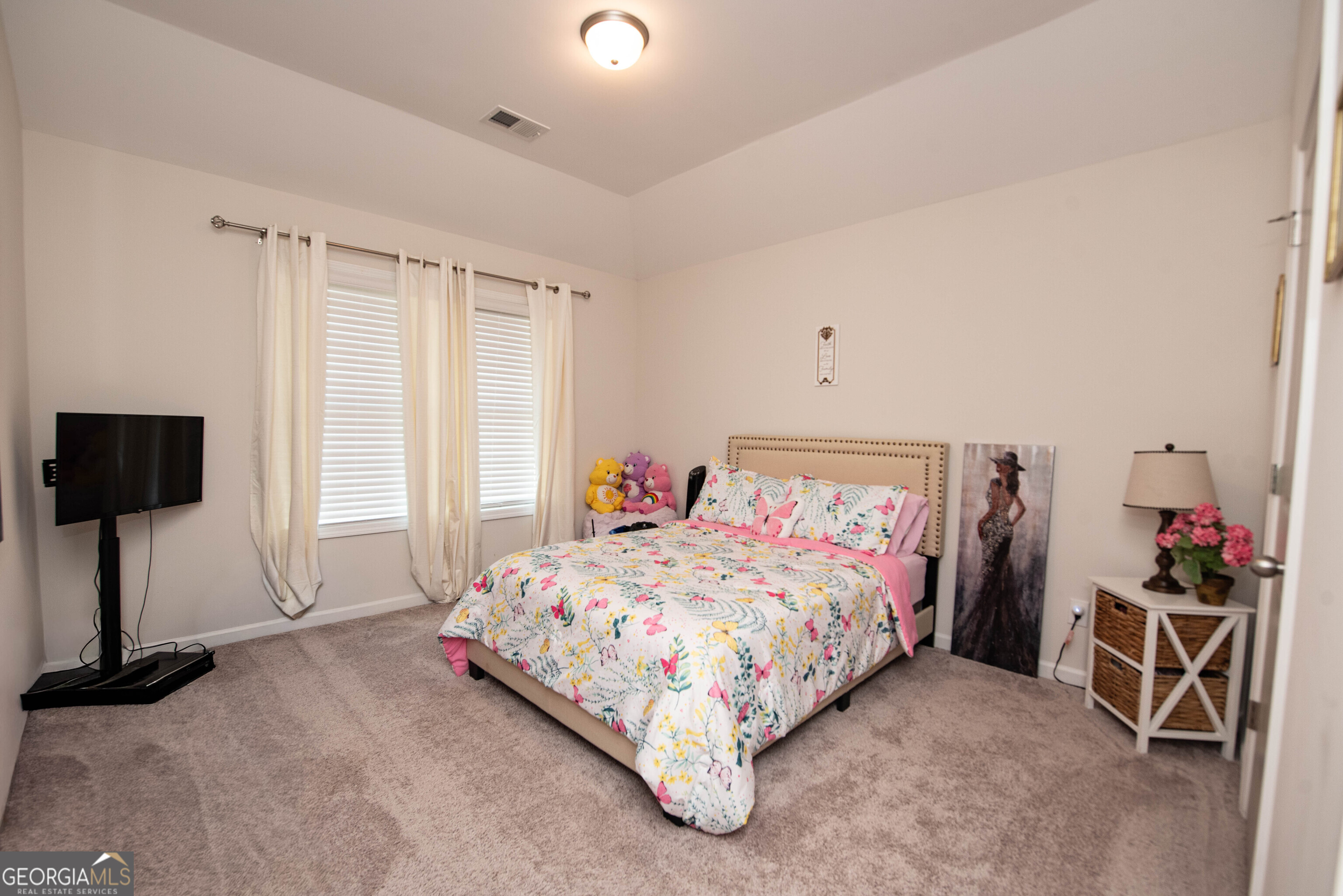 125 Amberley Court Property Photo 42