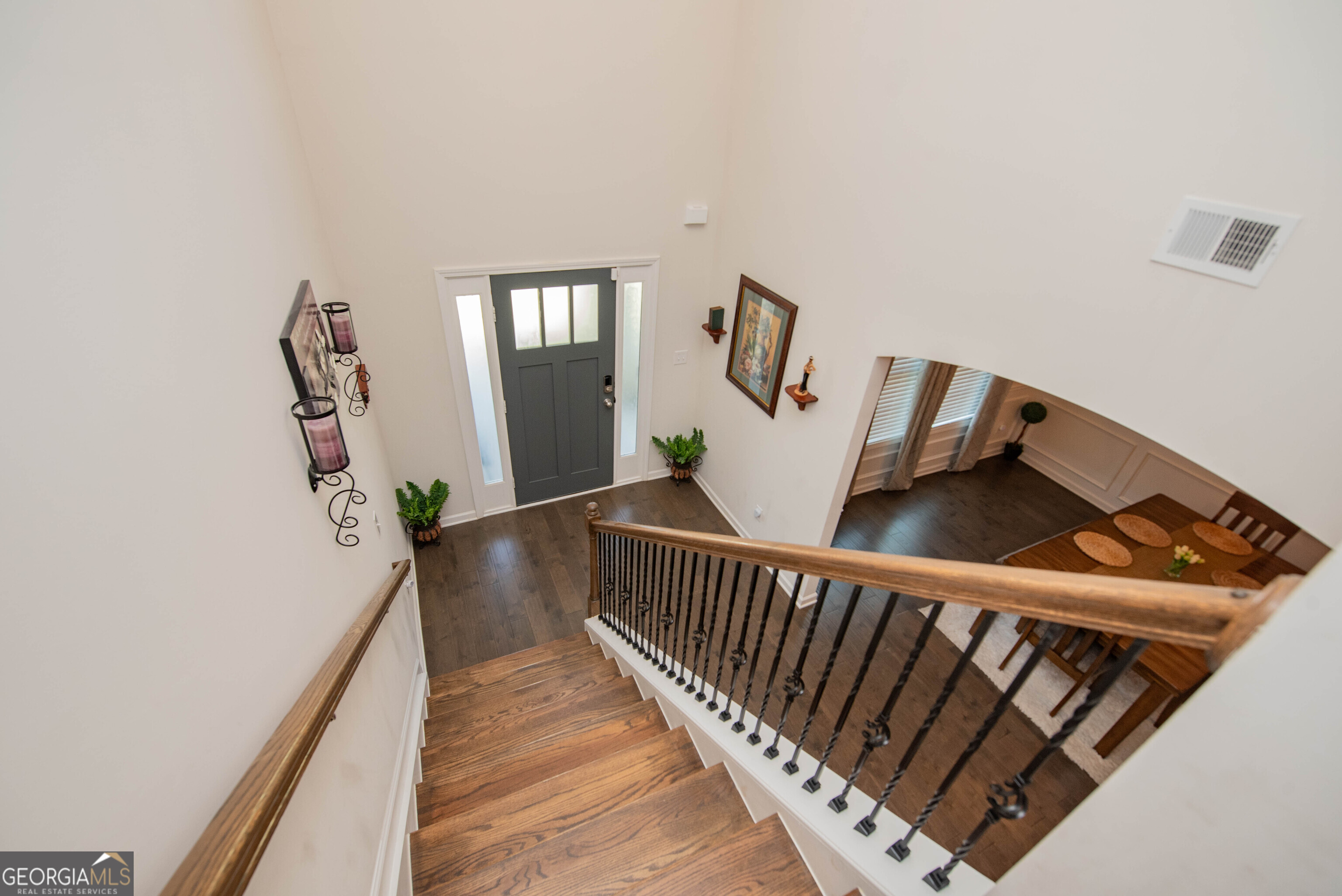 125 Amberley Court Property Photo 49