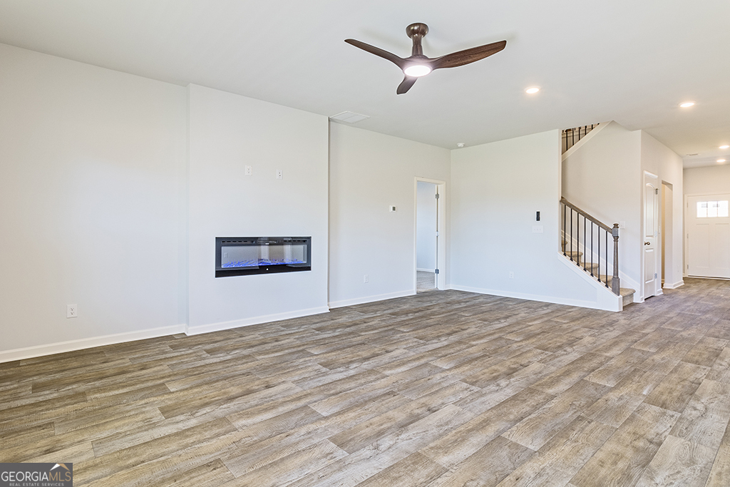 211 Agricultural Lane Property Photo 16
