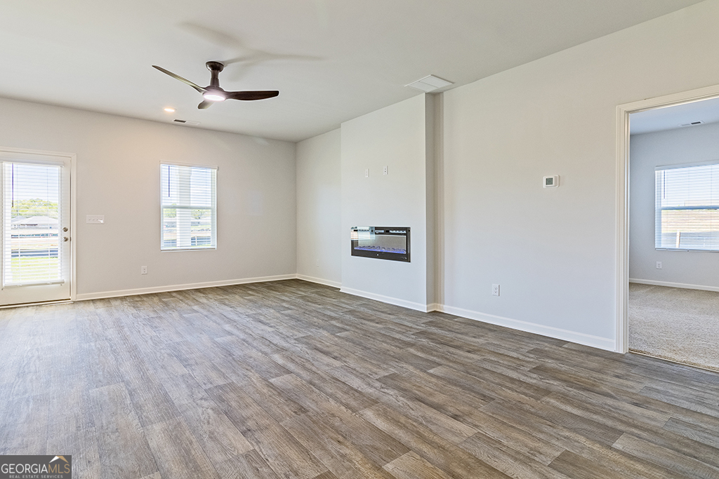 211 Agricultural Lane Property Photo 18