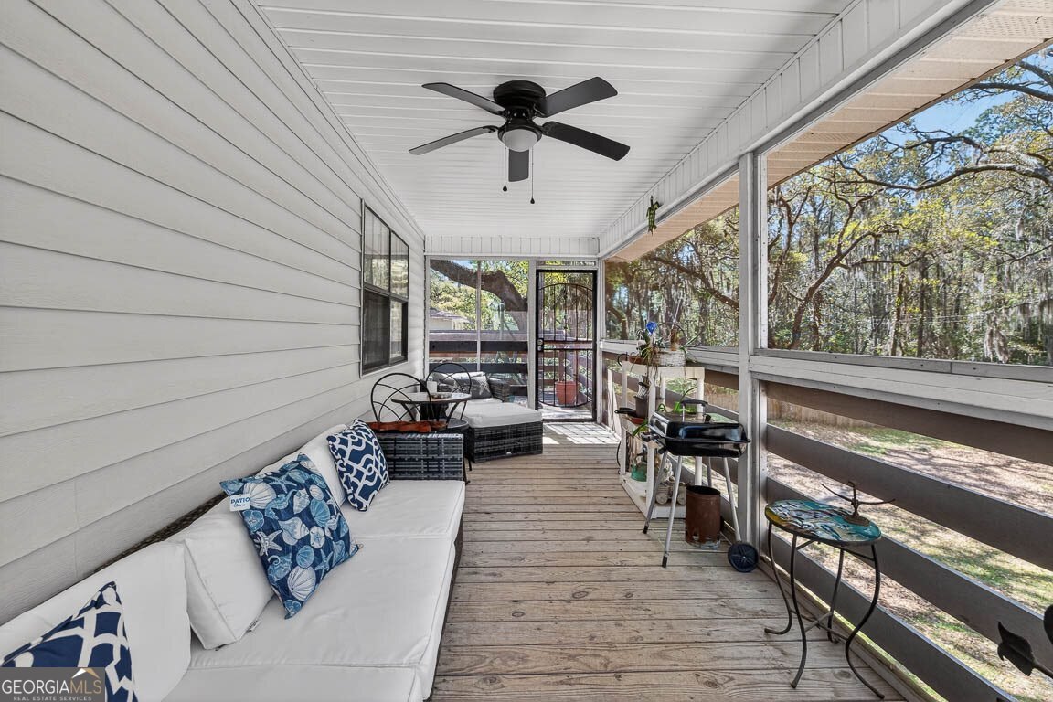 33 Warren Avenue Property Photo 18