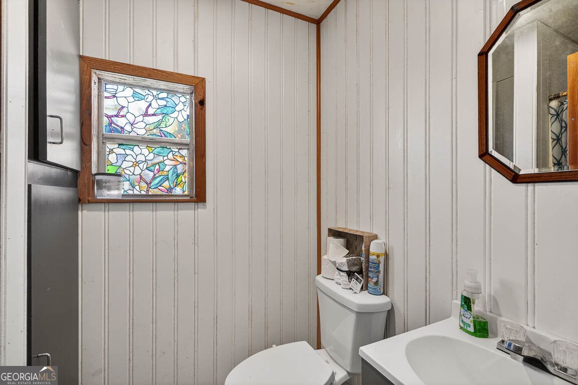 33 Warren Avenue Property Photo 29