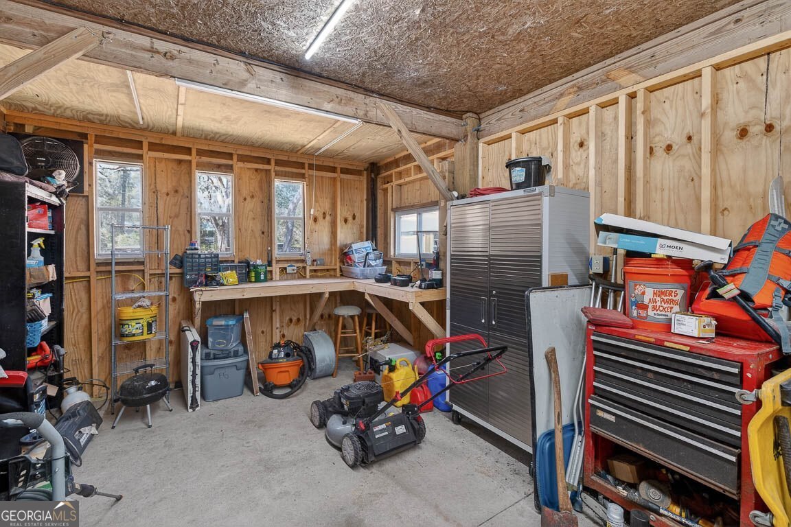 33 Warren Avenue Property Photo 31