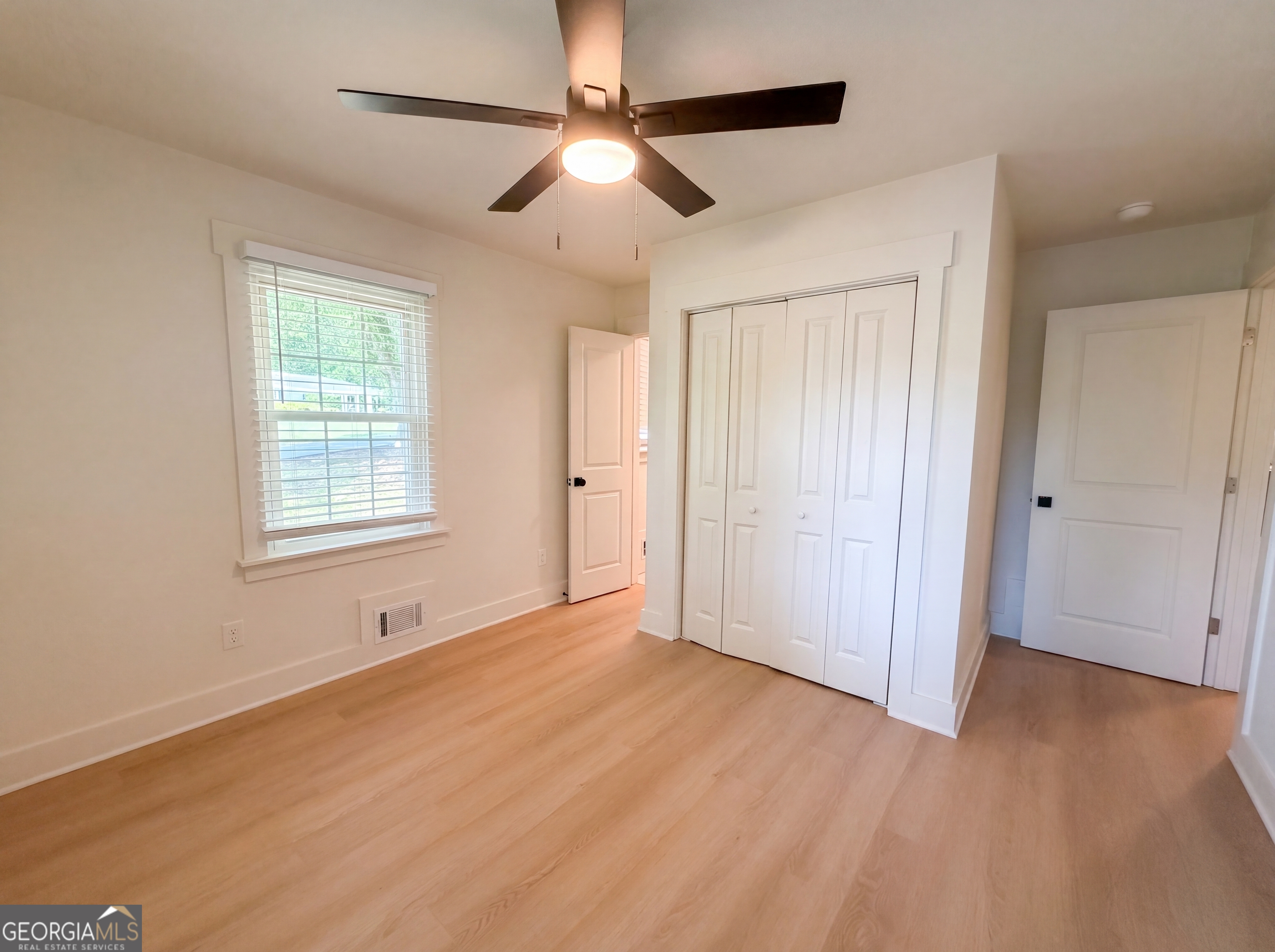 4747 Nelda Drive Property Photo 8