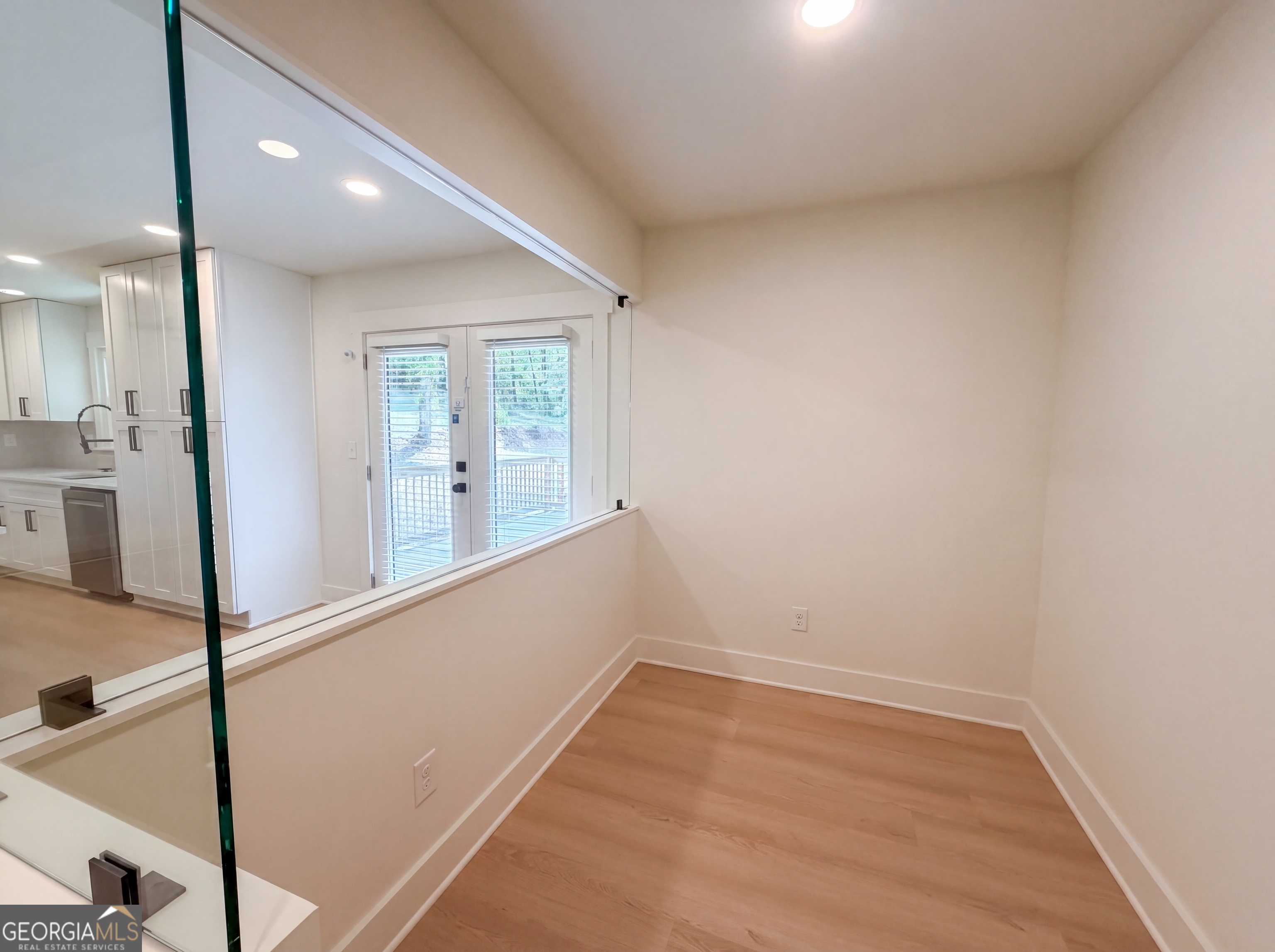 4747 Nelda Drive Property Photo 13
