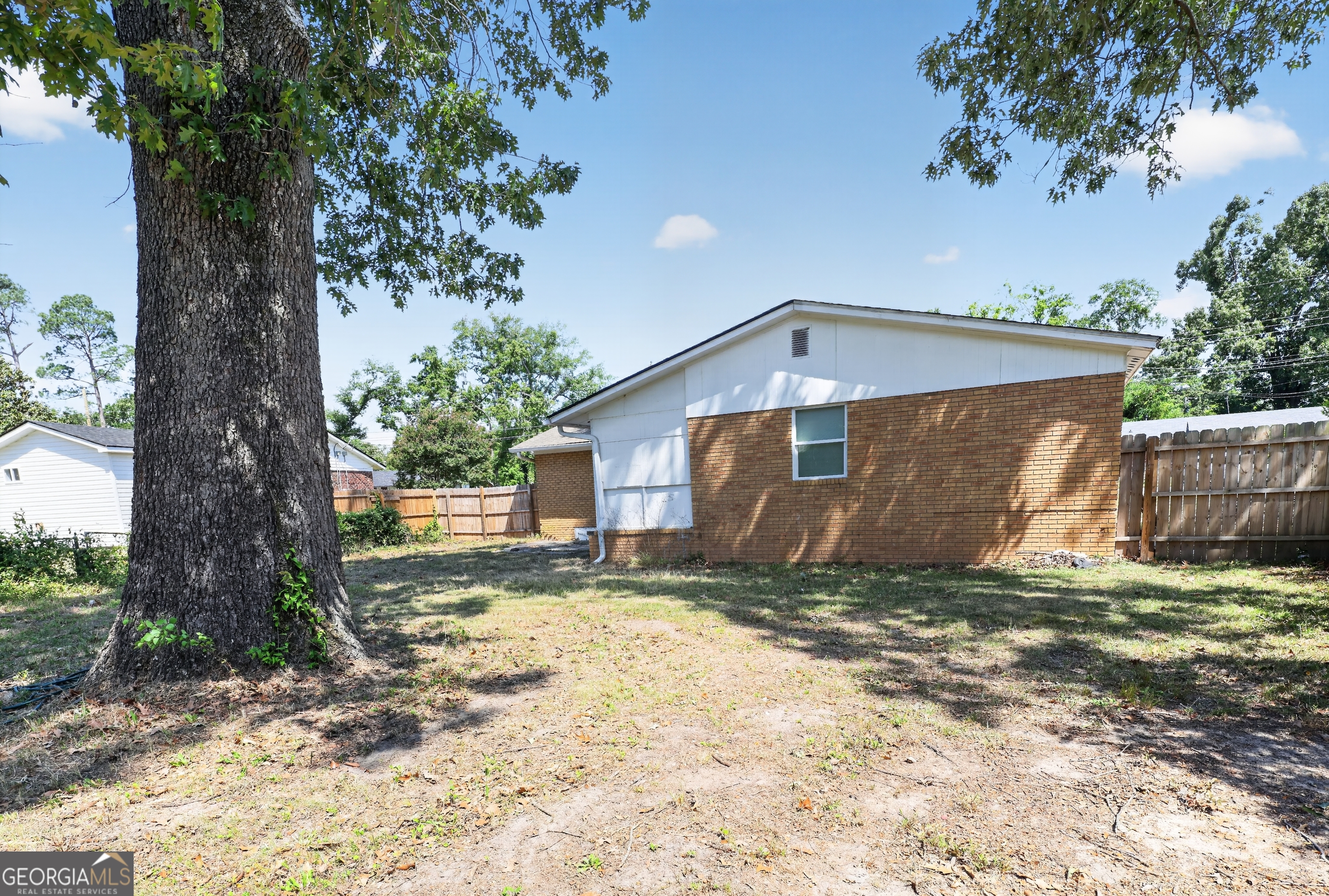 2617 Blueberry Drive Property Photo 4