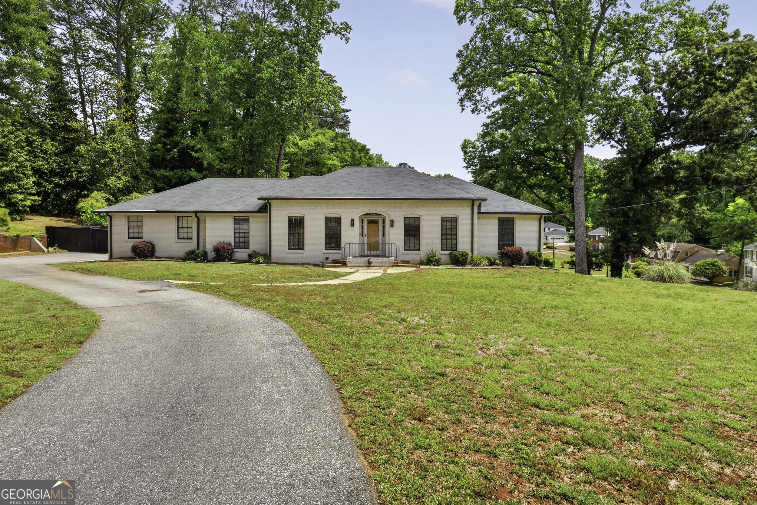 3450 Old Fairburn Road Property Photo 1