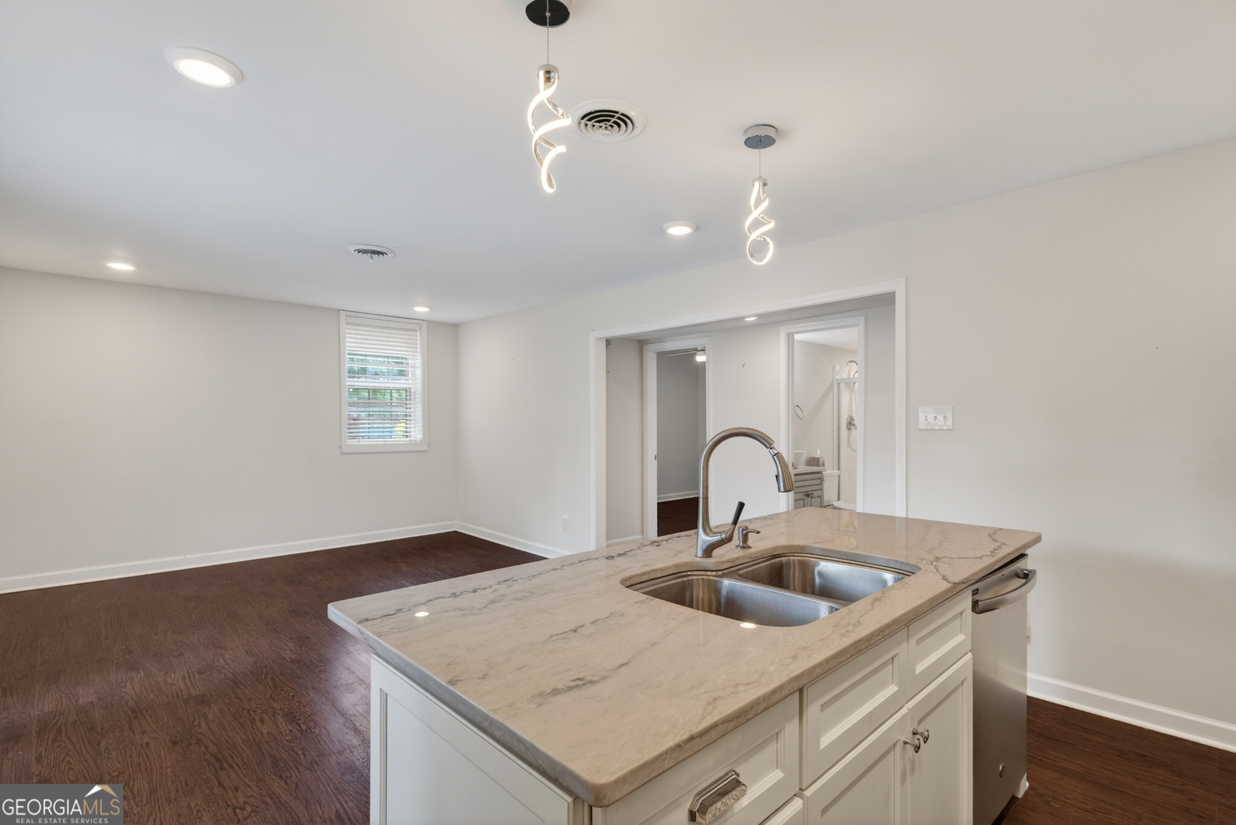 3450 Old Fairburn Road Property Photo 14