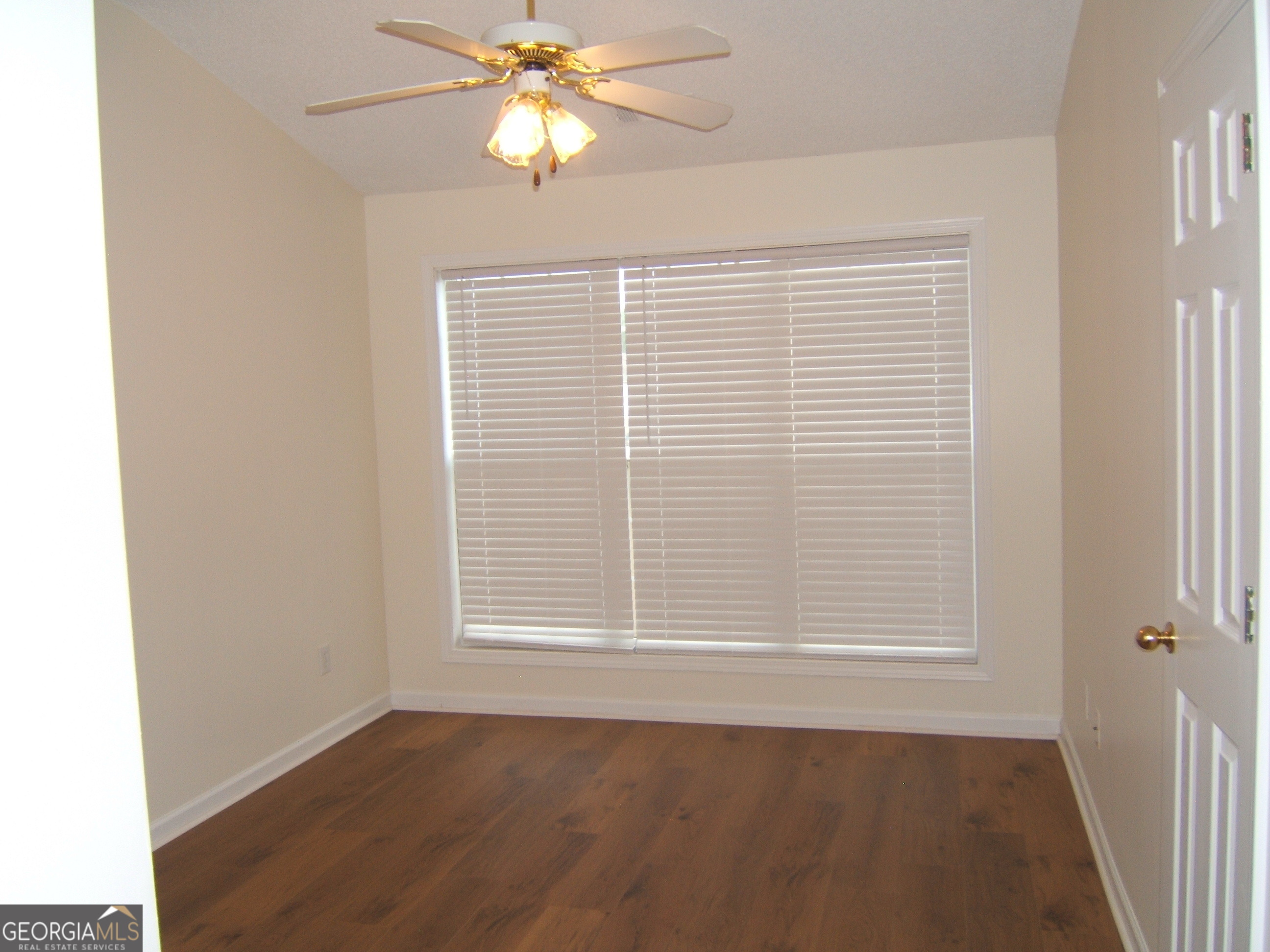 7202 Georges Way Property Photo 8