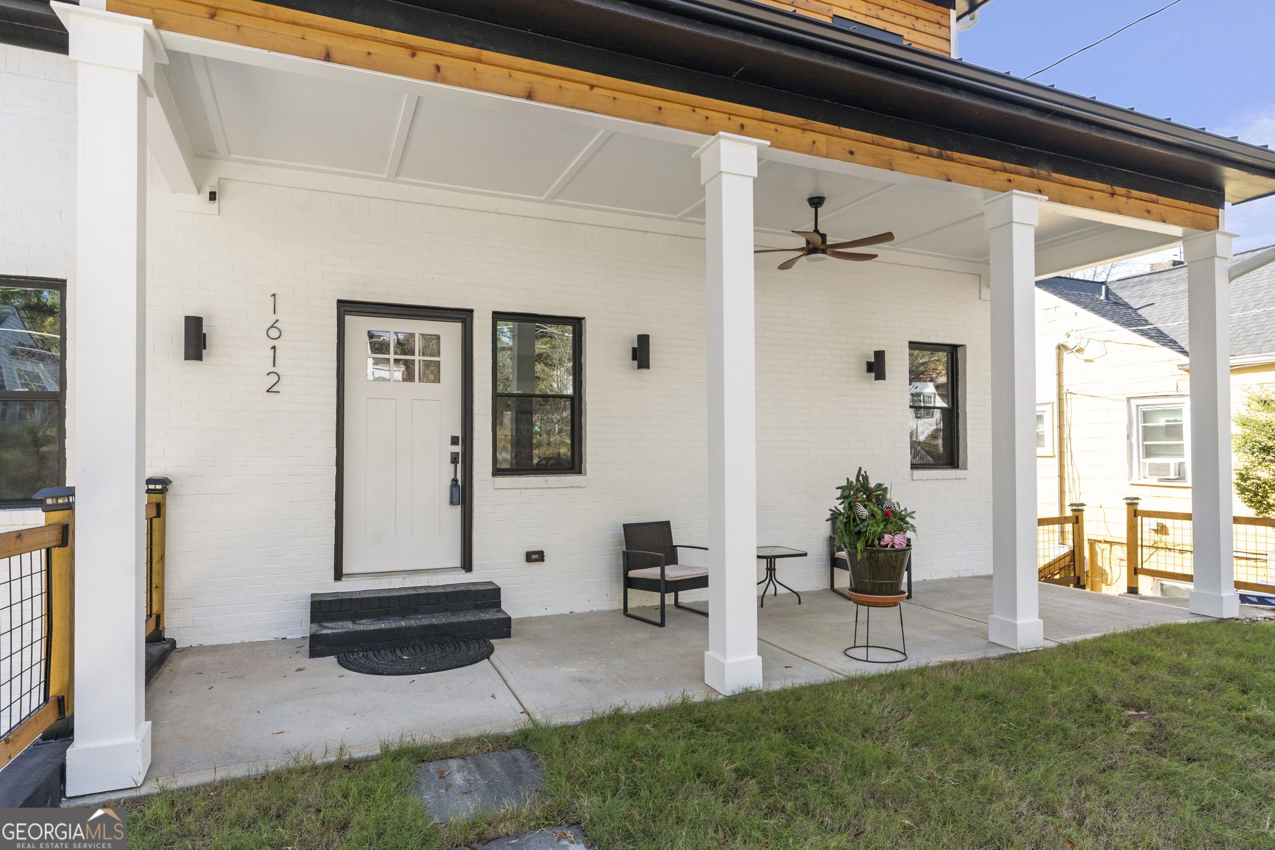 1612 Orlando Street Sw Property Photo 2